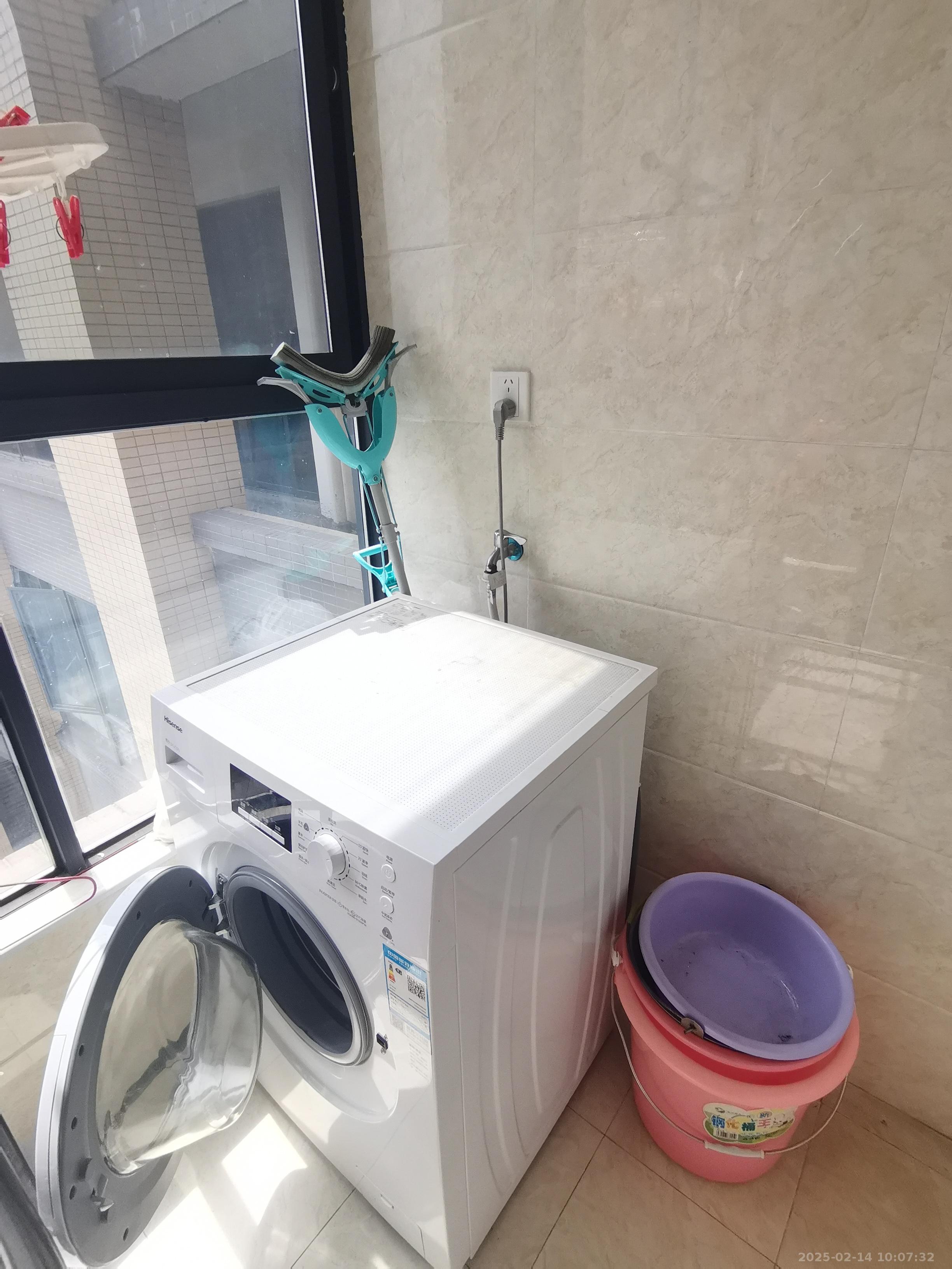 长房半岛蓝湾（观山月）  3室2厅1卫   2200.00元/月室内图