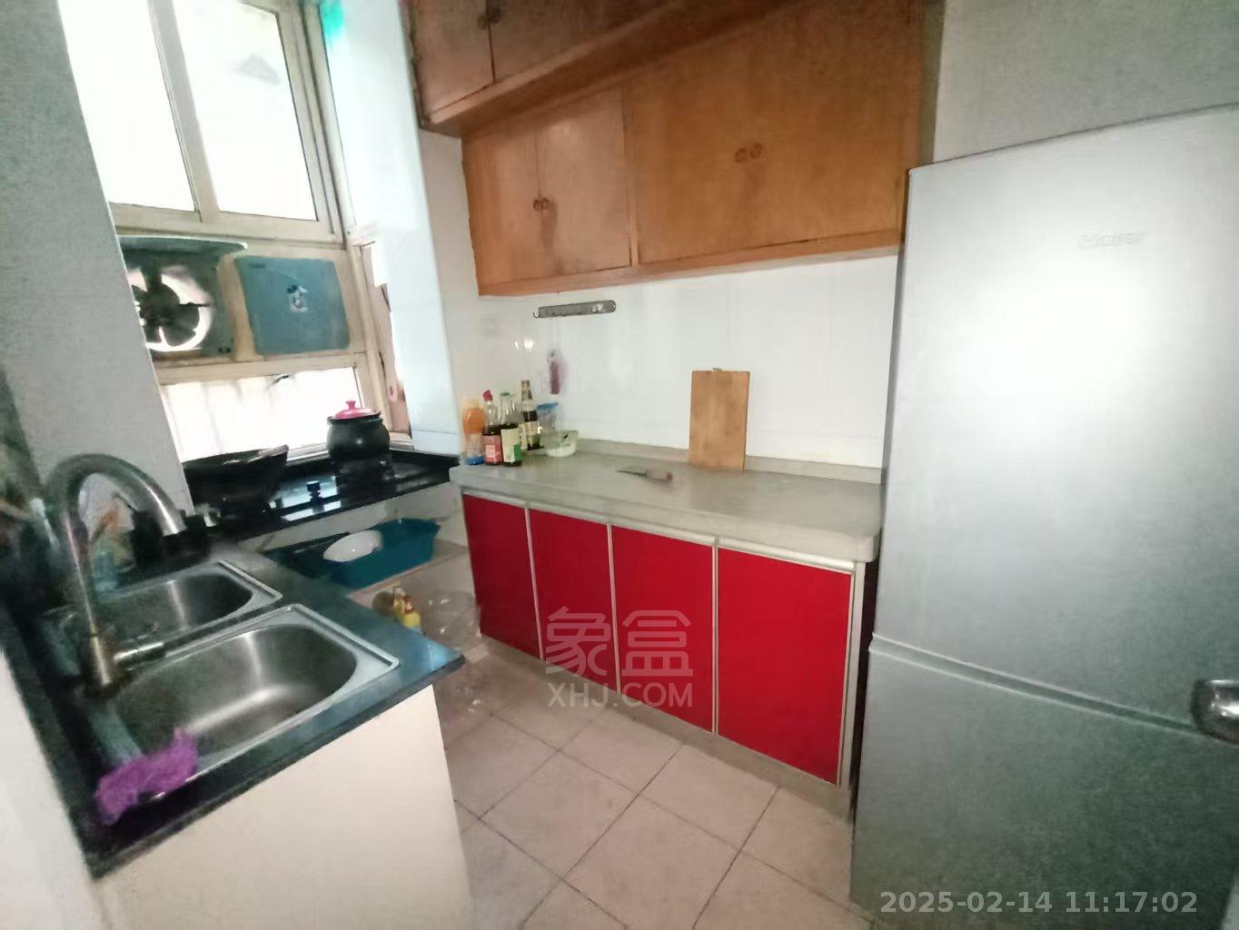 杏花园 2室1厅1卫 700.0元/月 杏花园 2室1厅1卫 700.0元/月室内图