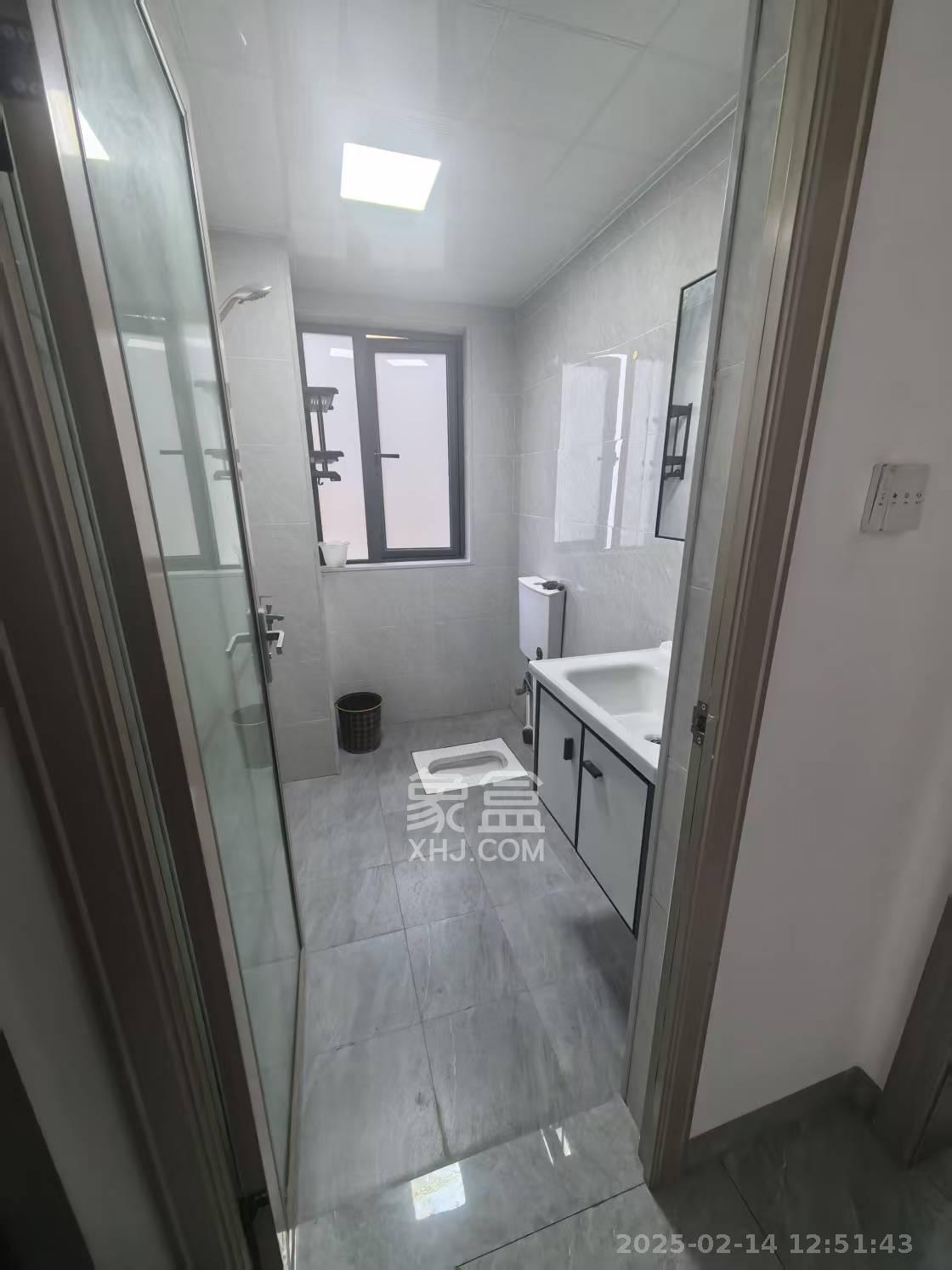 金南家园三期  2室1厅1卫    2100.0元/月室内图