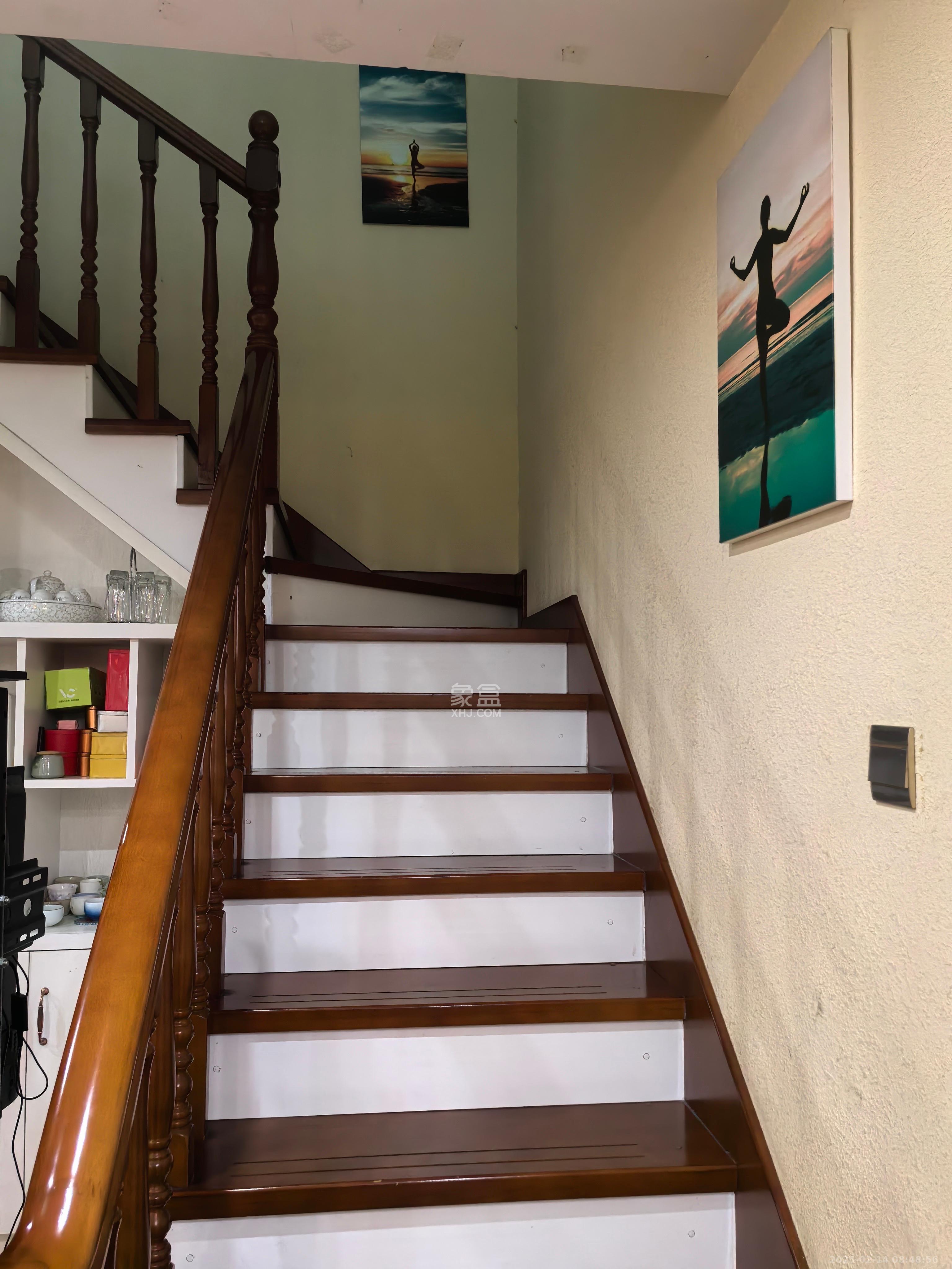 保利麓谷林语F区 4室2厅1卫 5500.0元/月 保利麓谷林语F区 4室2厅1卫 5500.0元/月室内图