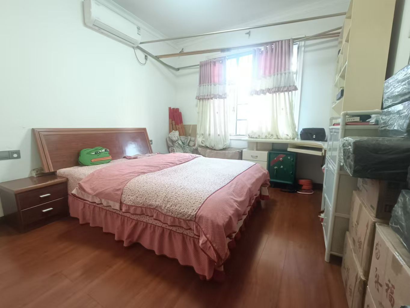 天地人和  2室2厅1卫    1200.0元/月 天地人和  2室2厅1卫    1200.0元/月室内图