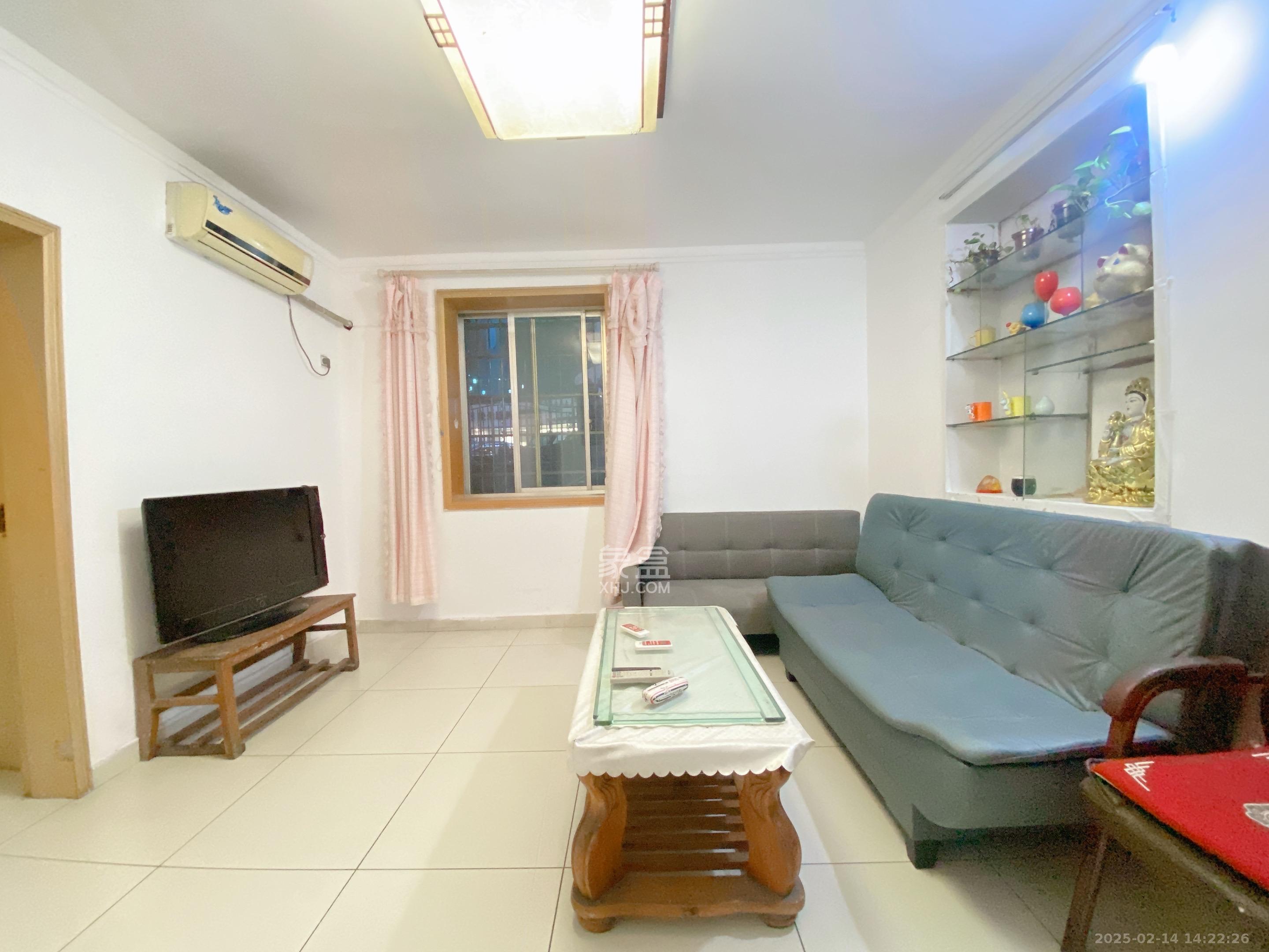 隆华金属宿舍 2室2厅1卫 2500.0元/月 隆华金属宿舍 2室2厅1卫 2500.0元/月室内图