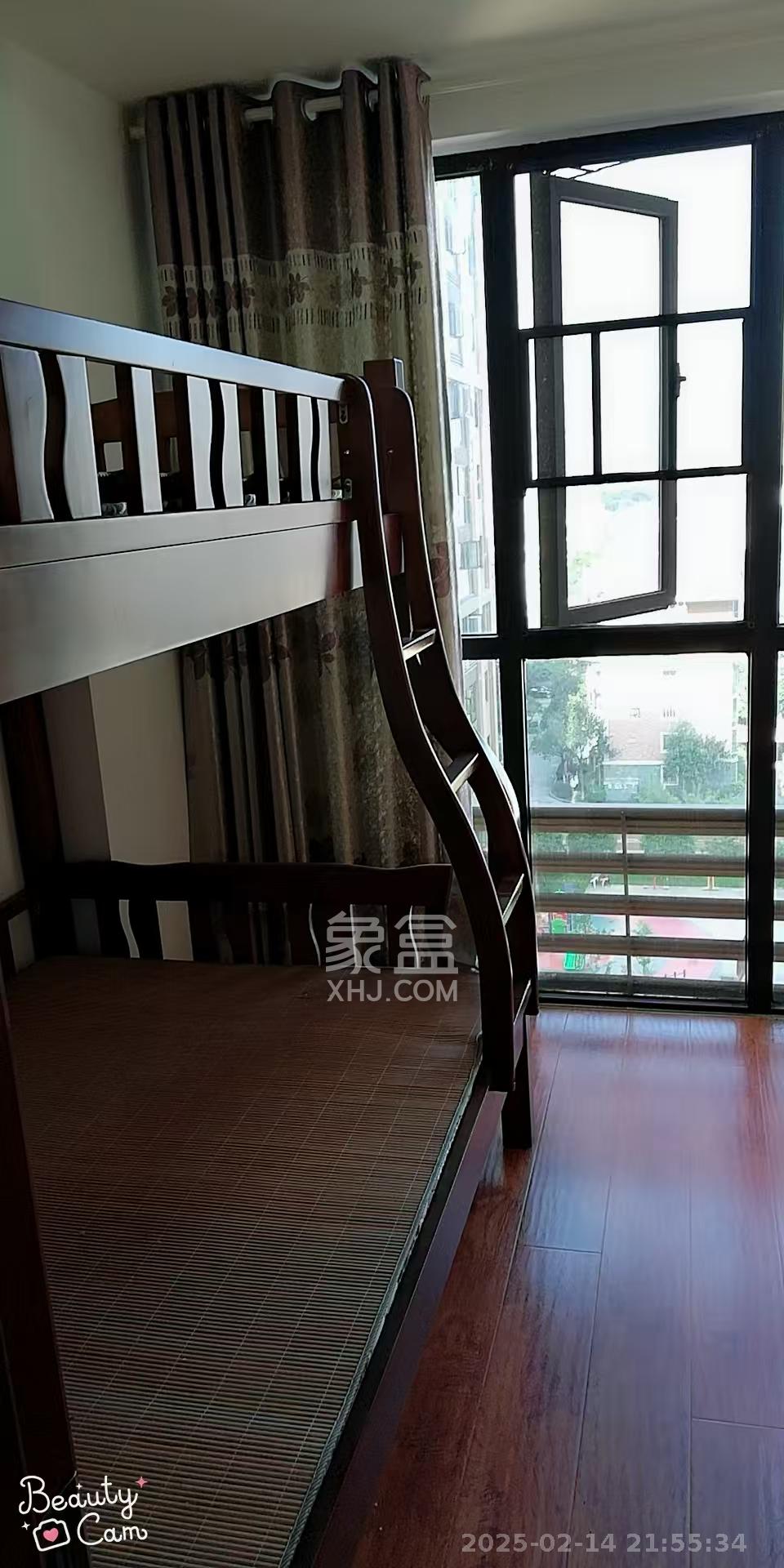 南城印象  3室1厅1卫   2300.00元/月室内图