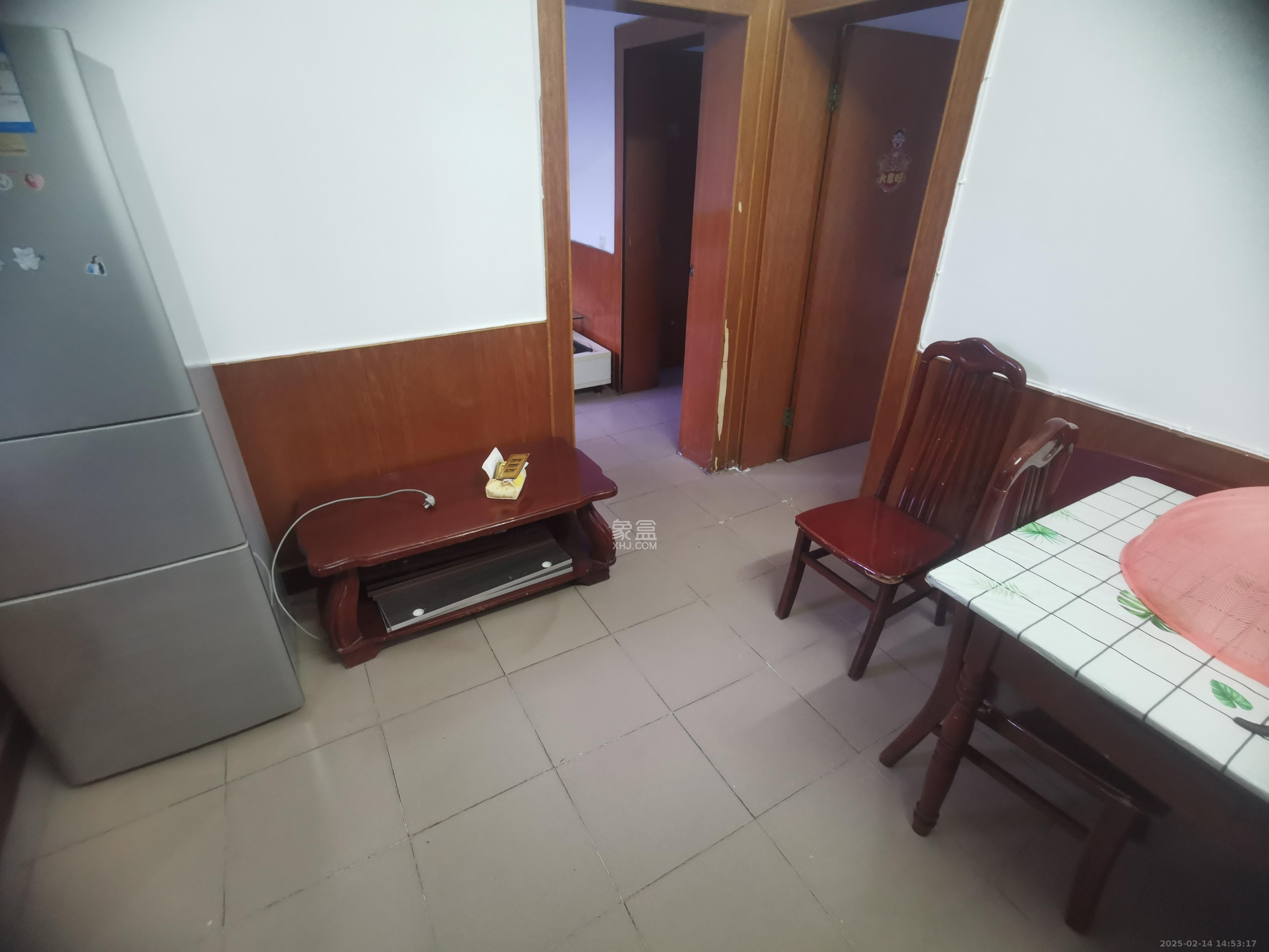 福康里湘运宿舍 2室2厅1卫 2500.0元/月 福康里湘运宿舍 2室2厅1卫 2500.0元/月室内图