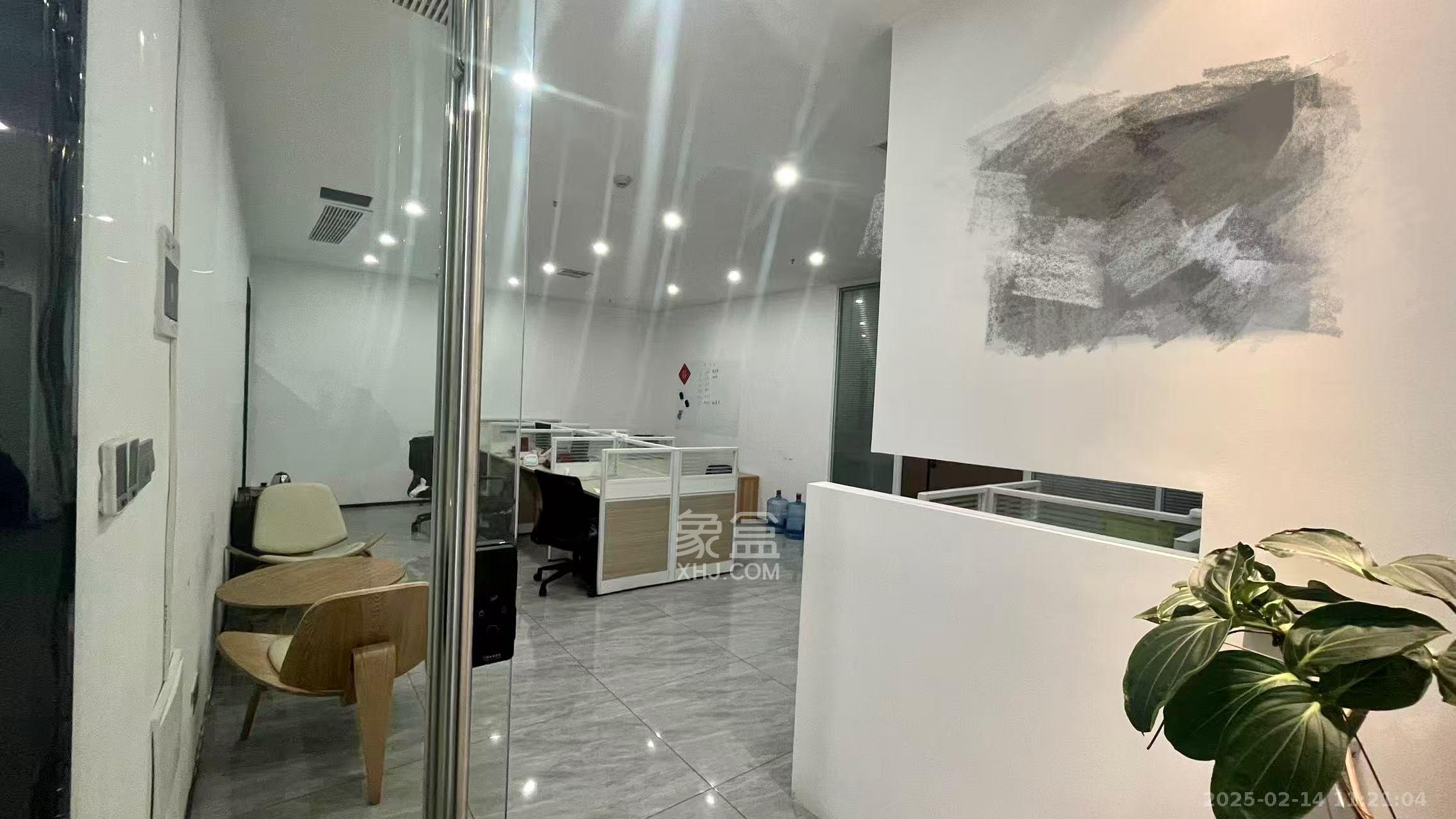 融科东南海   146.0㎡      7500.0元/月室内图