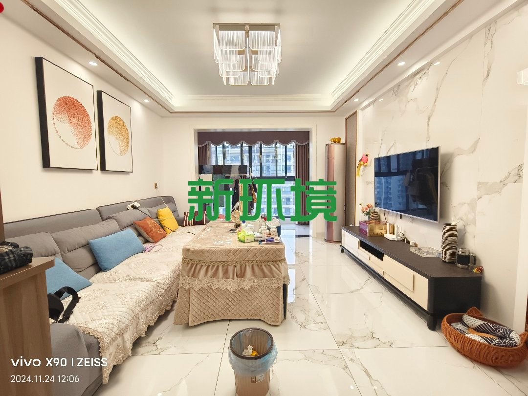 华天城小区  3室2厅1卫   66.80万客厅