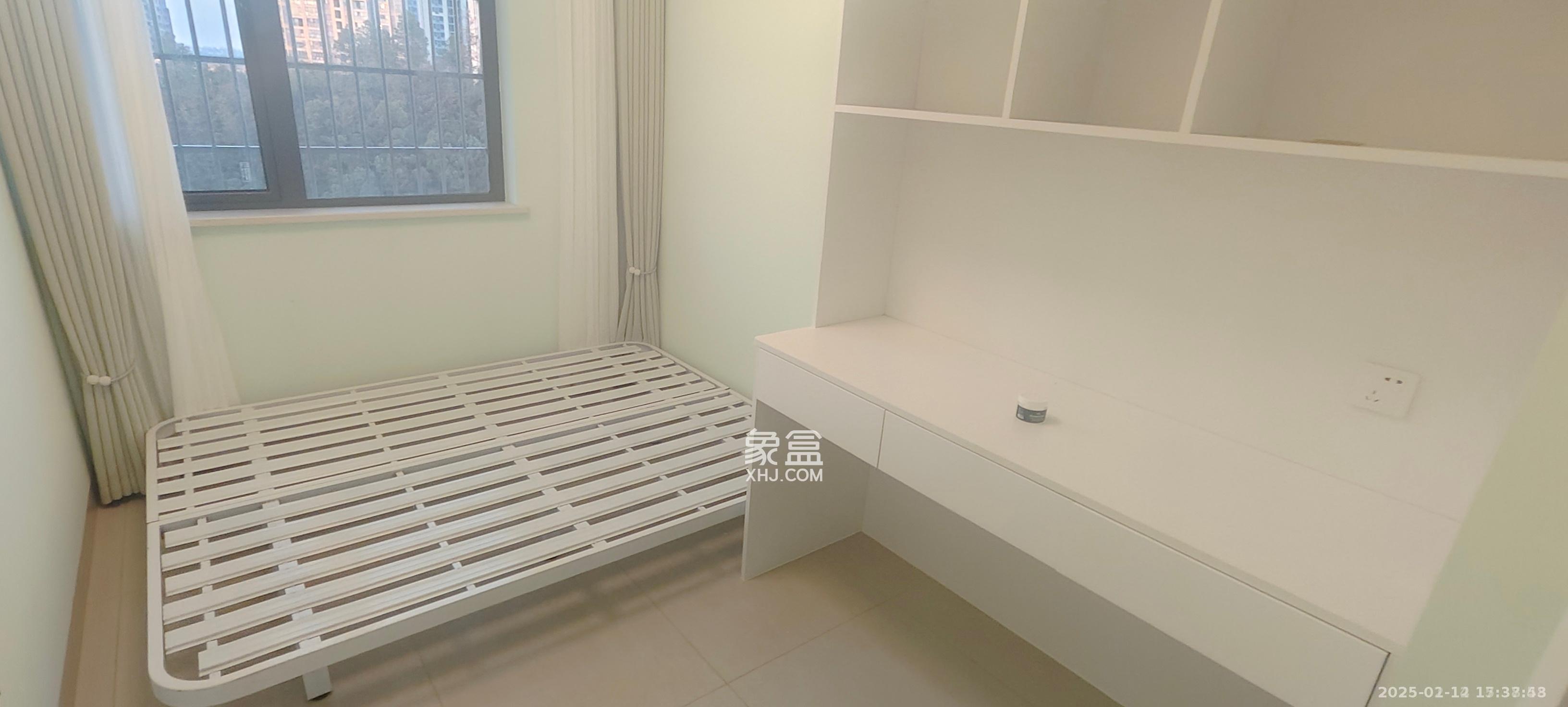 山水新城  3室1厅1卫    3000.0元/月室内图