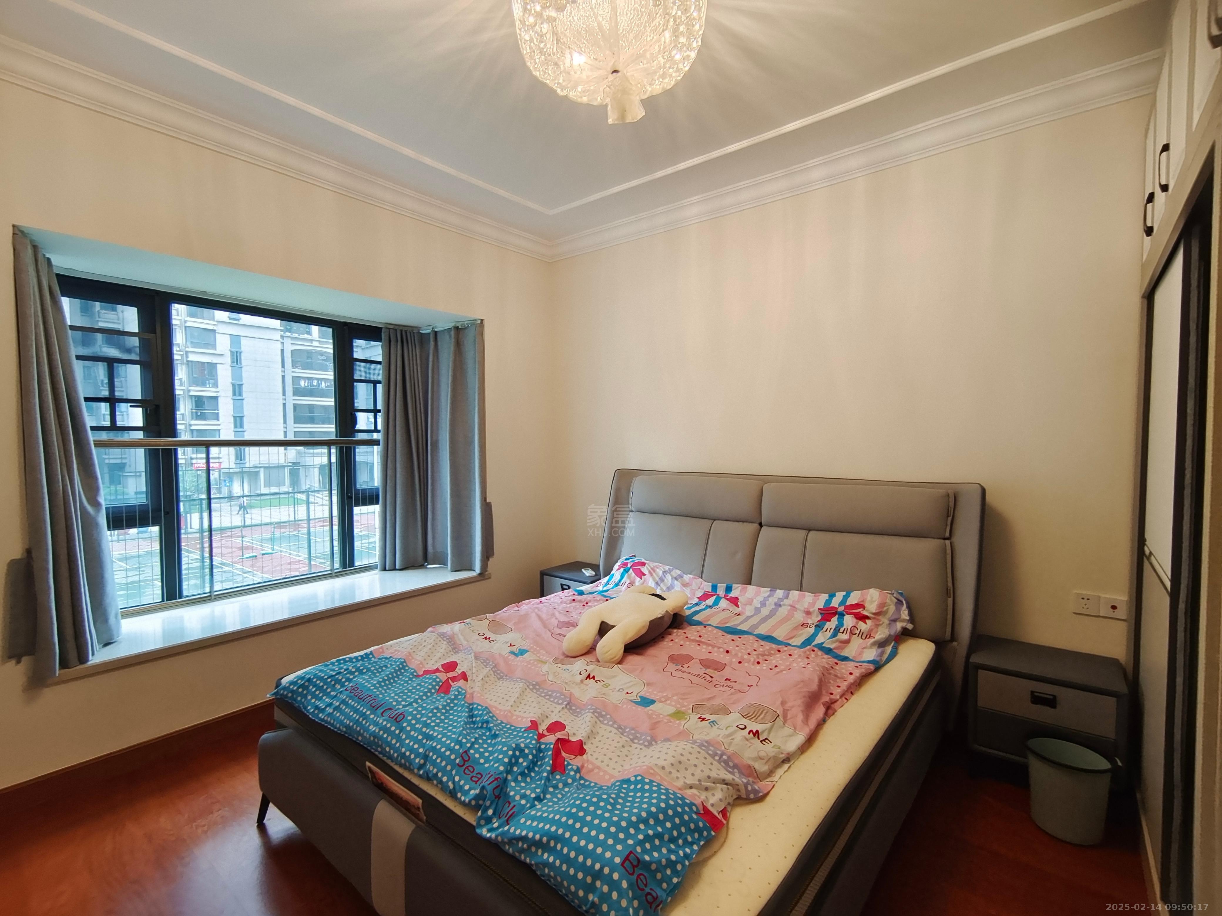 恒大华府 1室1厅1卫 2200.0元/月 恒大华府 1室1厅1卫 2200.0元/月室内图