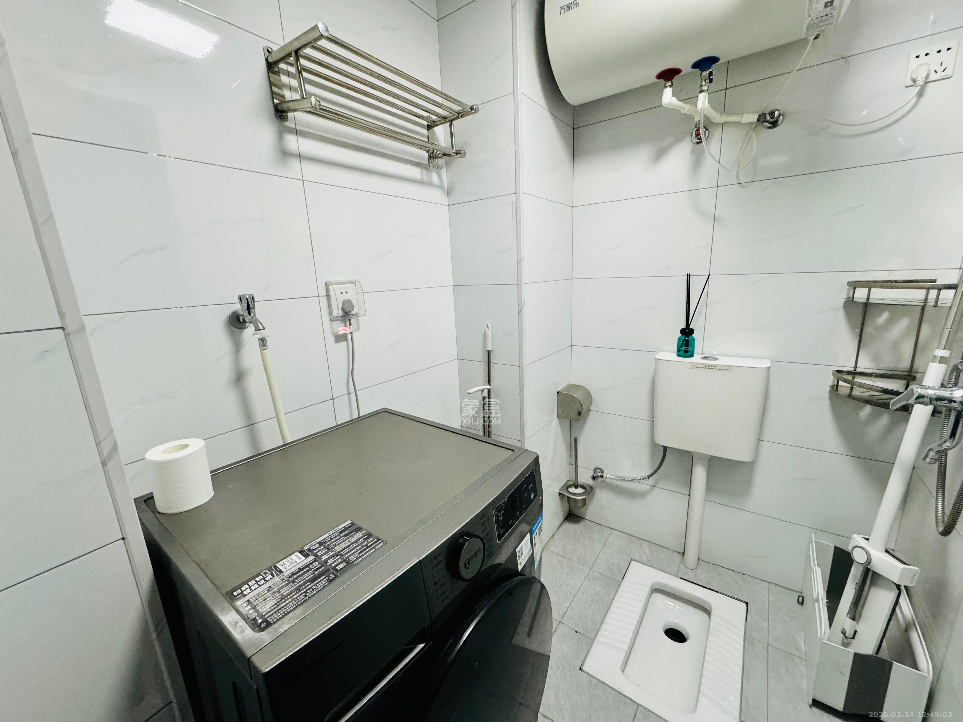 万润时光里 1室0厅0卫 2000.0元/月 万润时光里 1室0厅0卫 2000.0元/月室内图