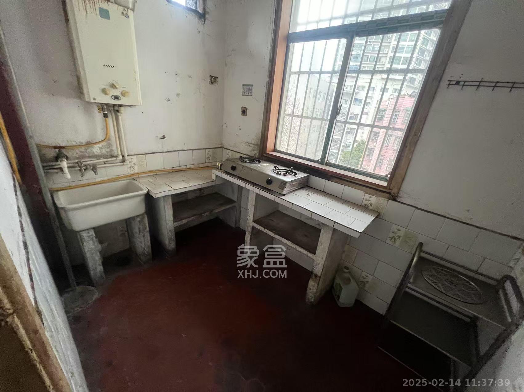 湖商住宅楼  2室1厅1卫   1500.00元/月室内图