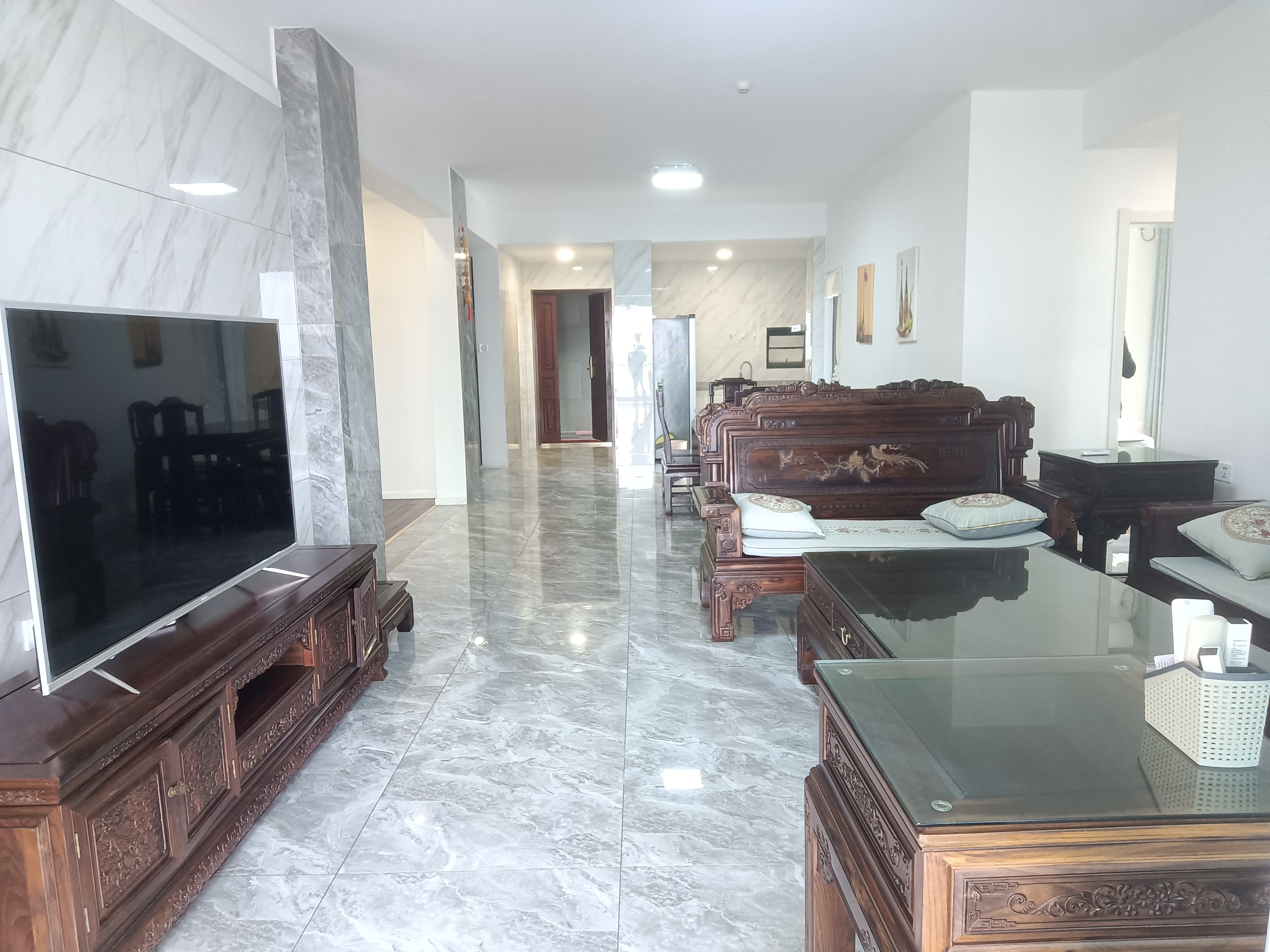 东方天澜汇 4室2厅2卫 9000.0元/月 东方天澜汇 4室2厅2卫 9000.0元/月室内图