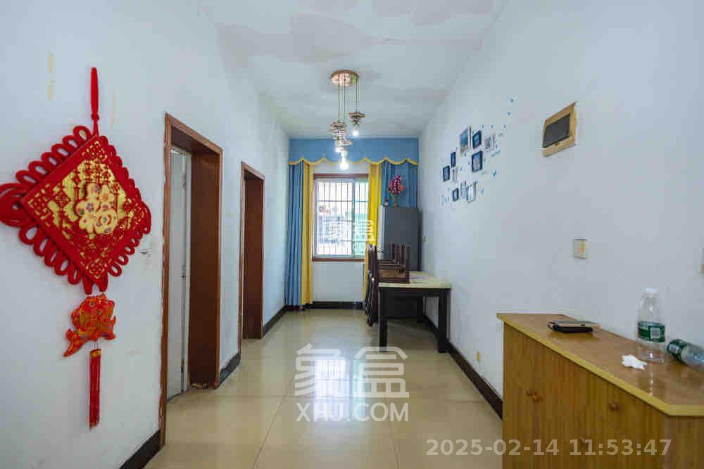 中南汽车世界  2室2厅1卫   1000.00元/月室内图