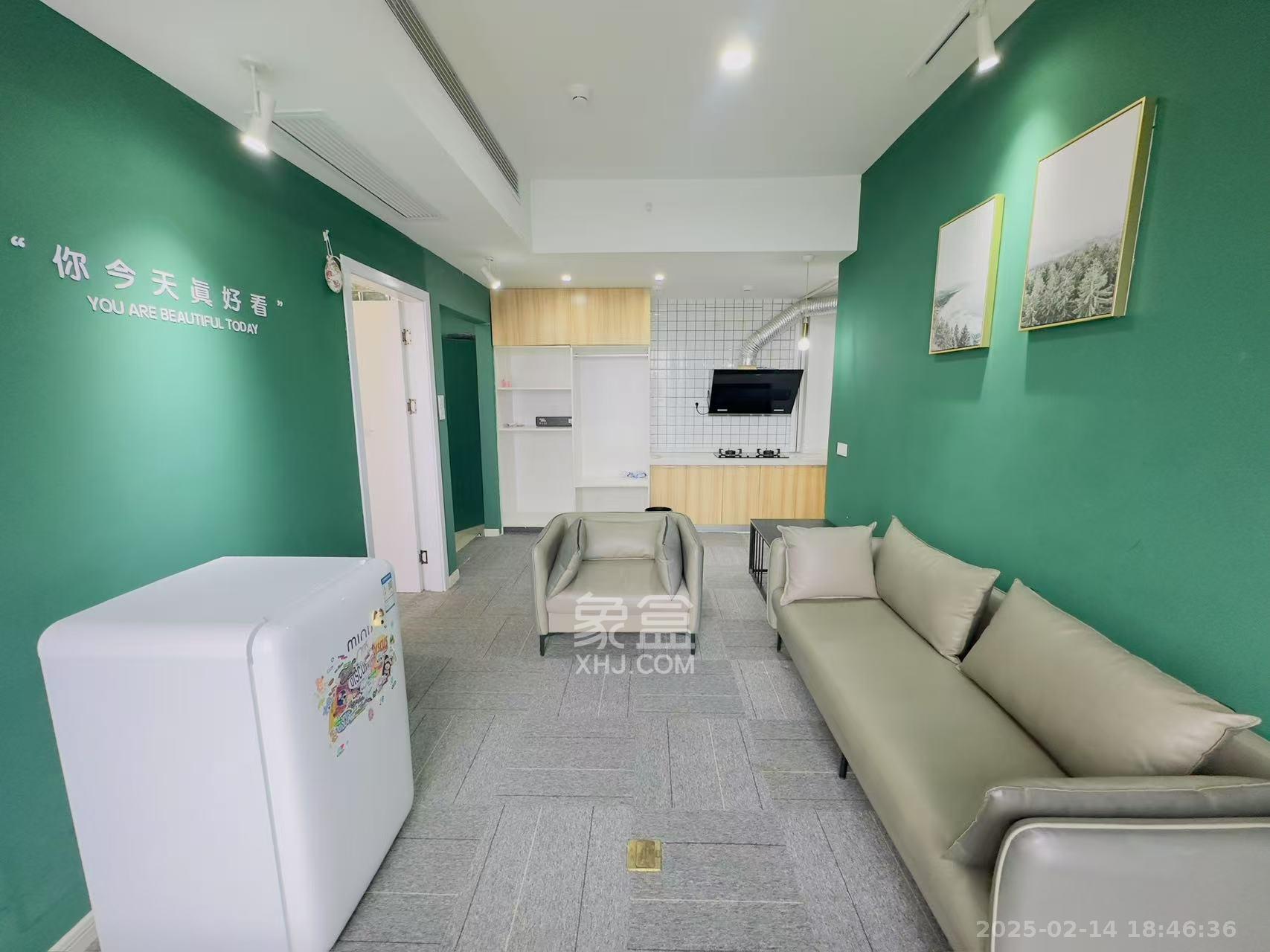半山公馆（半山国际中心）  1室1厅1卫   2100.00元/月室内图