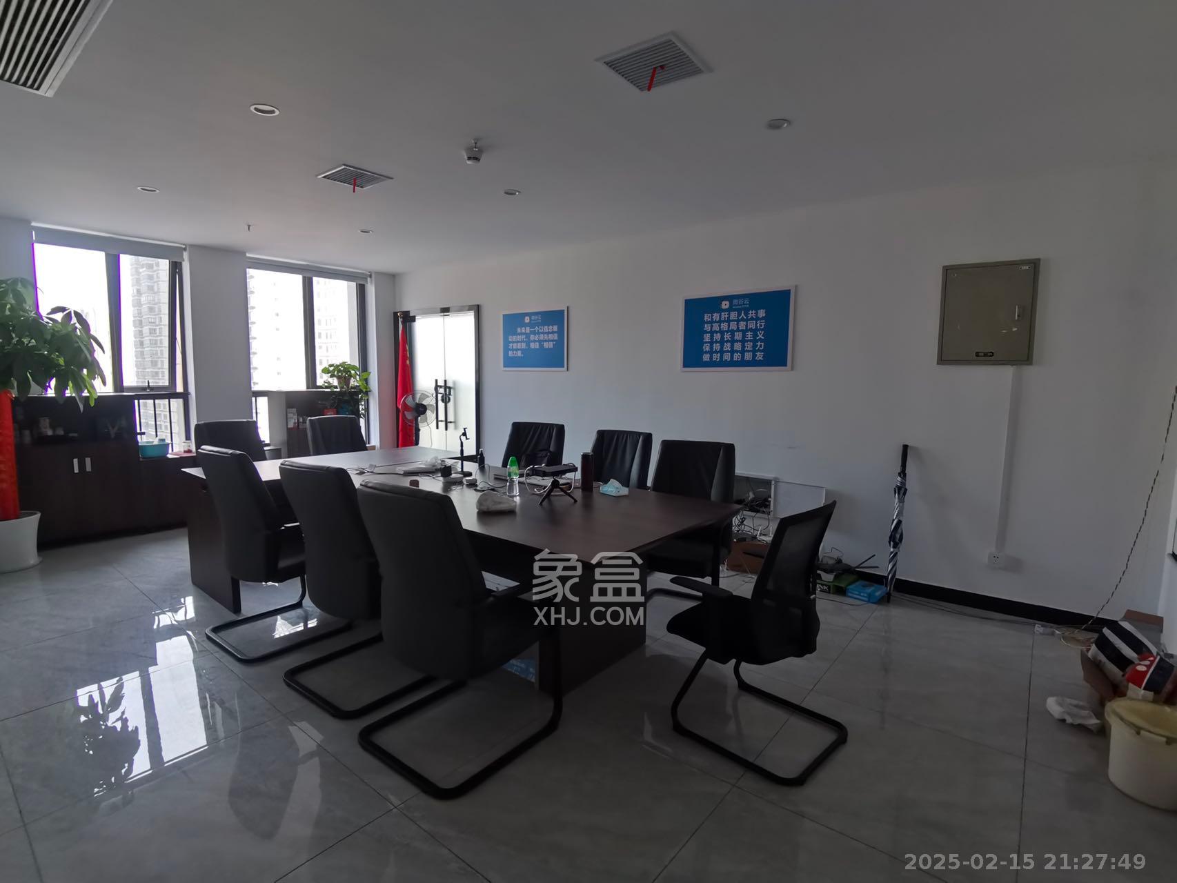 新长海广场   469.0㎡      24000.0元/月室内图