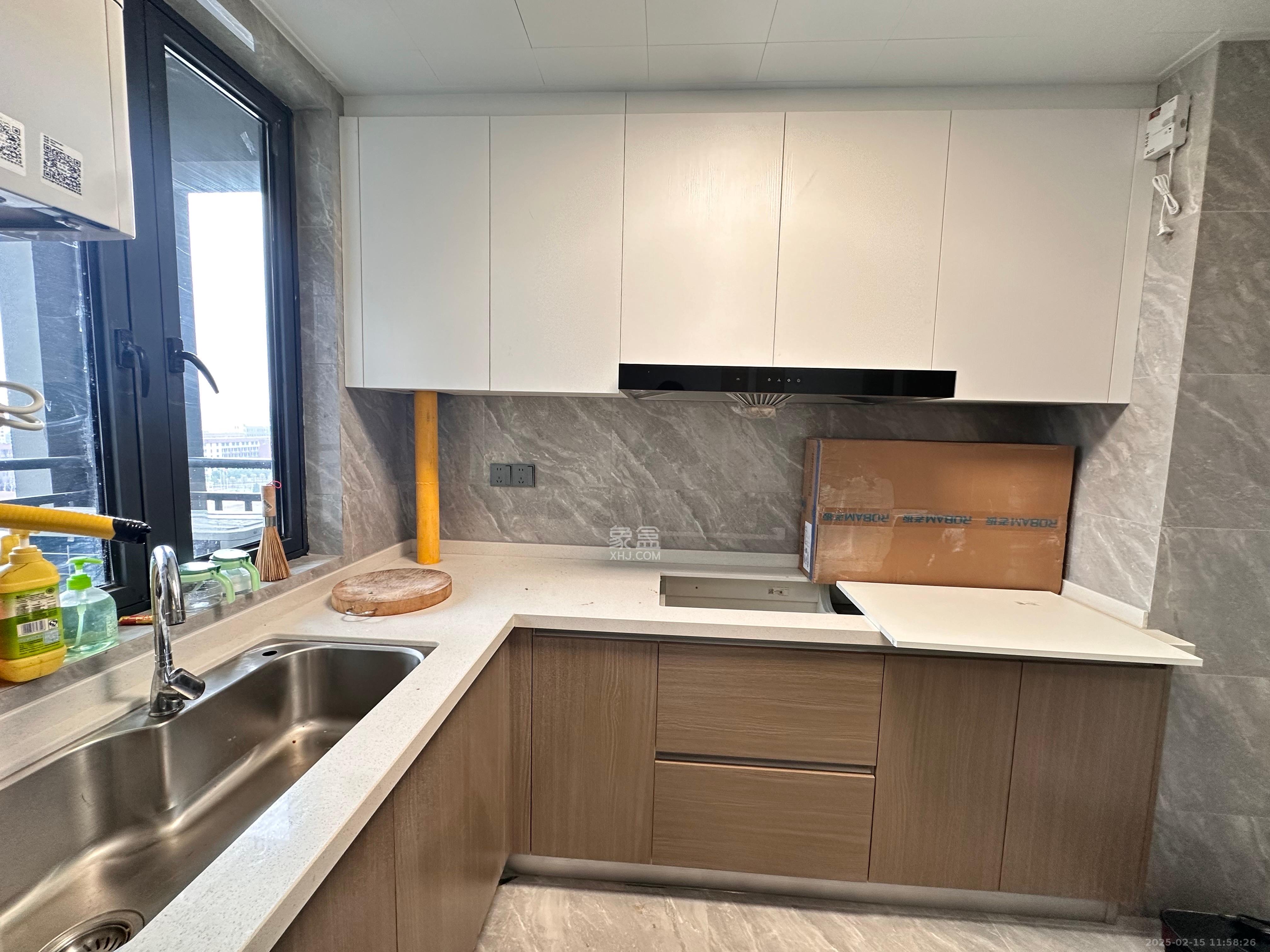 百世云境  4室2厅1卫    3500.0元/月 百世云境  4室2厅1卫    3500.0元/月室内图