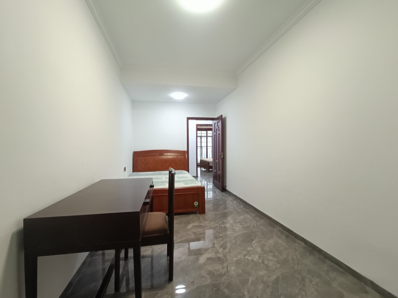 粮运大厦 3室2厅2卫 1900.0元/月 粮运大厦 3室2厅2卫 1900.0元/月室内图