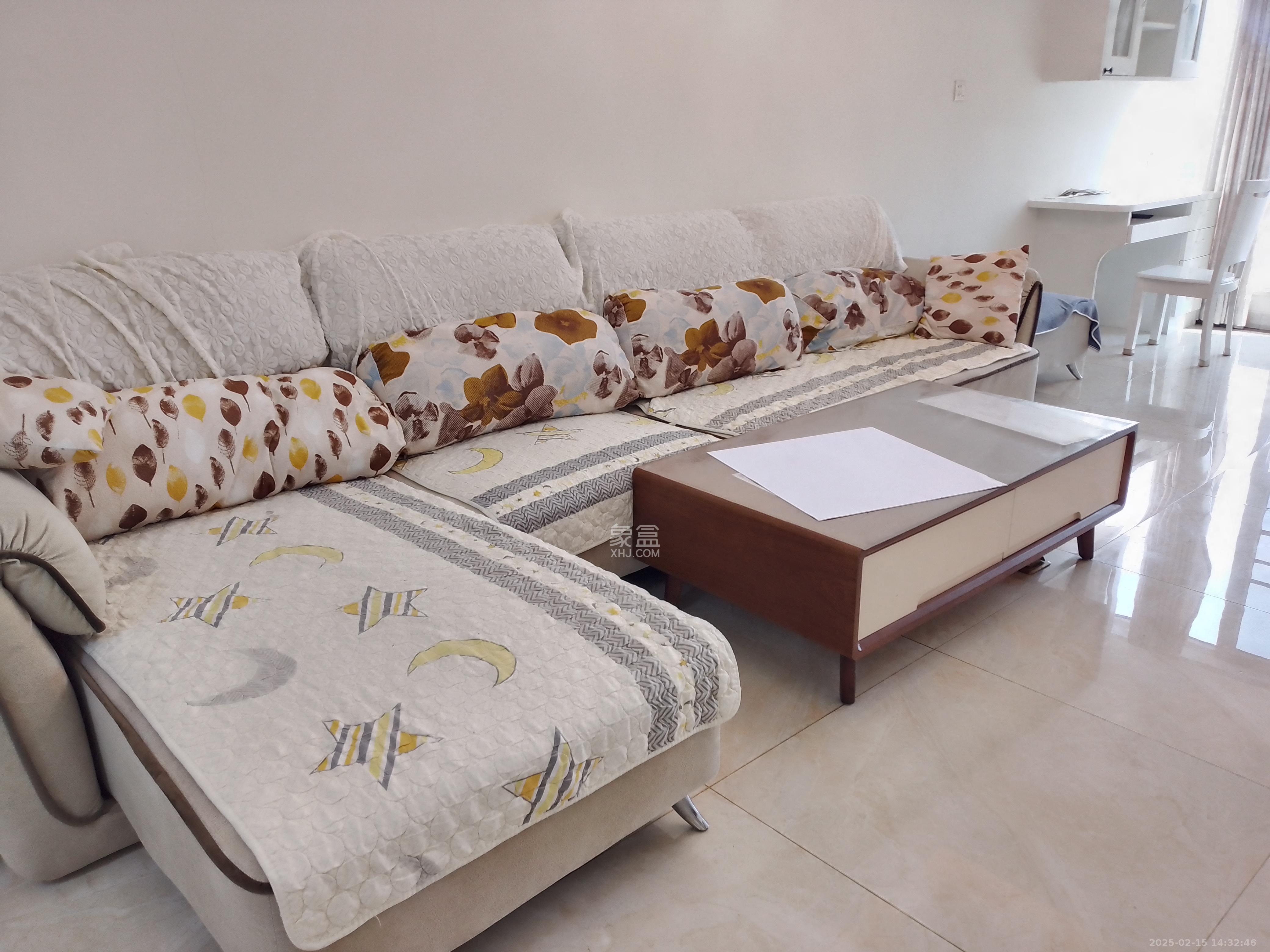 北辰三角洲E3区 3室2厅2卫 4000.0元/月 北辰三角洲E3区 3室2厅2卫 4000.0元/月室内图