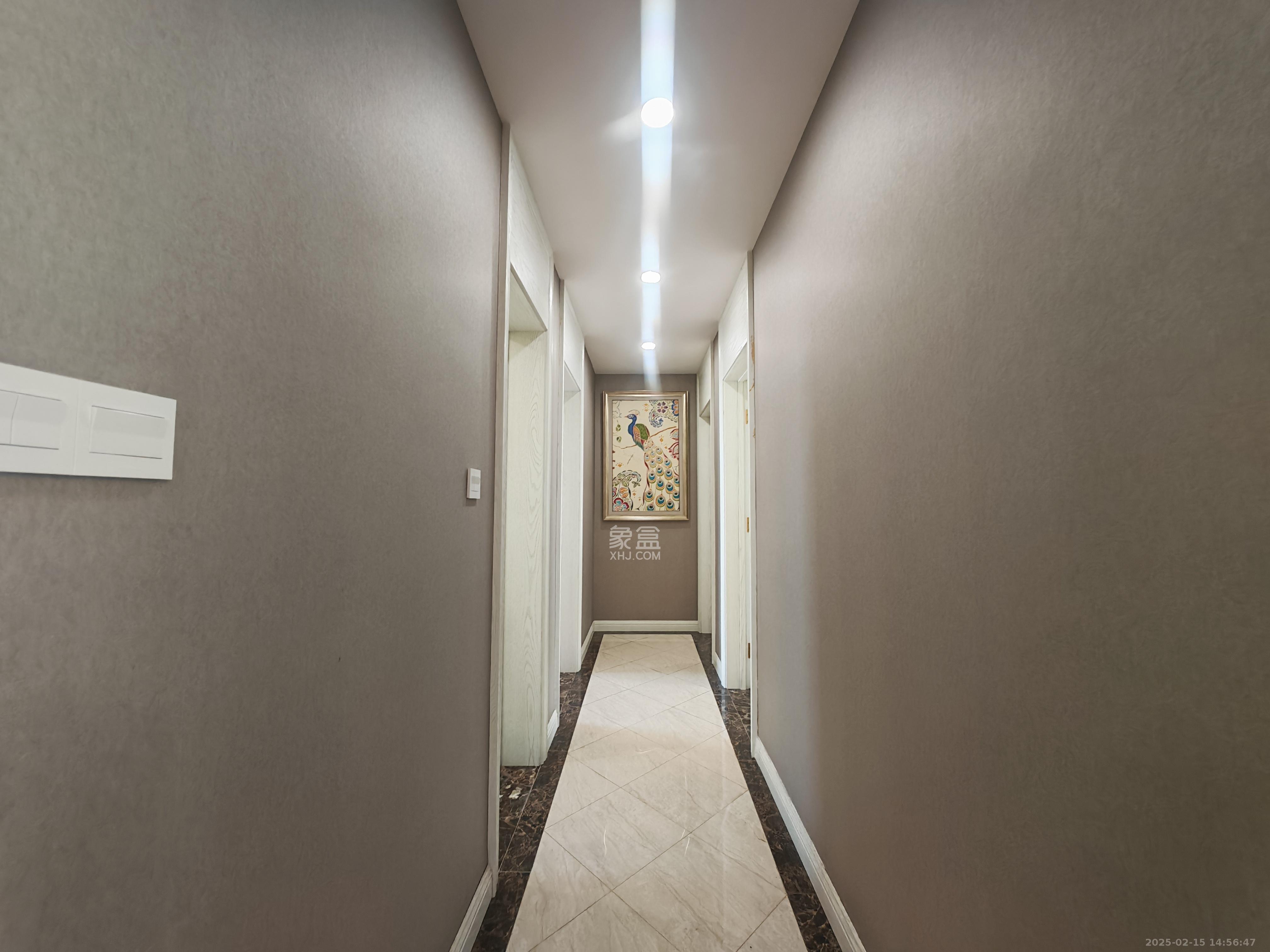 金茂梅溪湖  3室2厅2卫    8500.0元/月 金茂梅溪湖  3室2厅2卫    8500.0元/月室内图