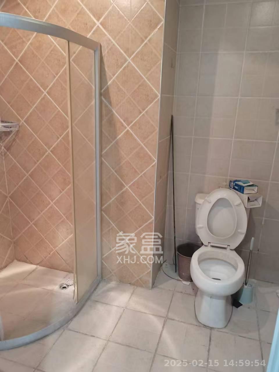 昊天大厦  1室1厅1卫   2200.00元/月室内图