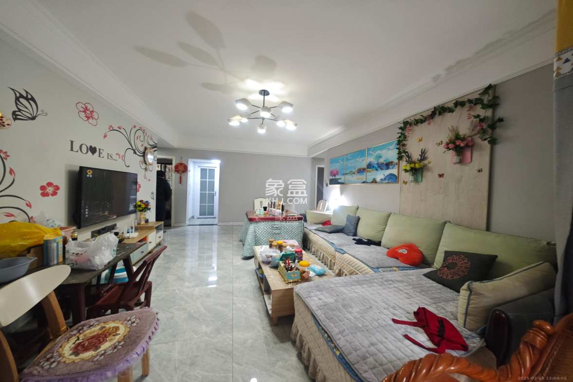 朝正美苑 3室2厅2卫 2600.0元/月 朝正美苑 3室2厅2卫 2600.0元/月室内图