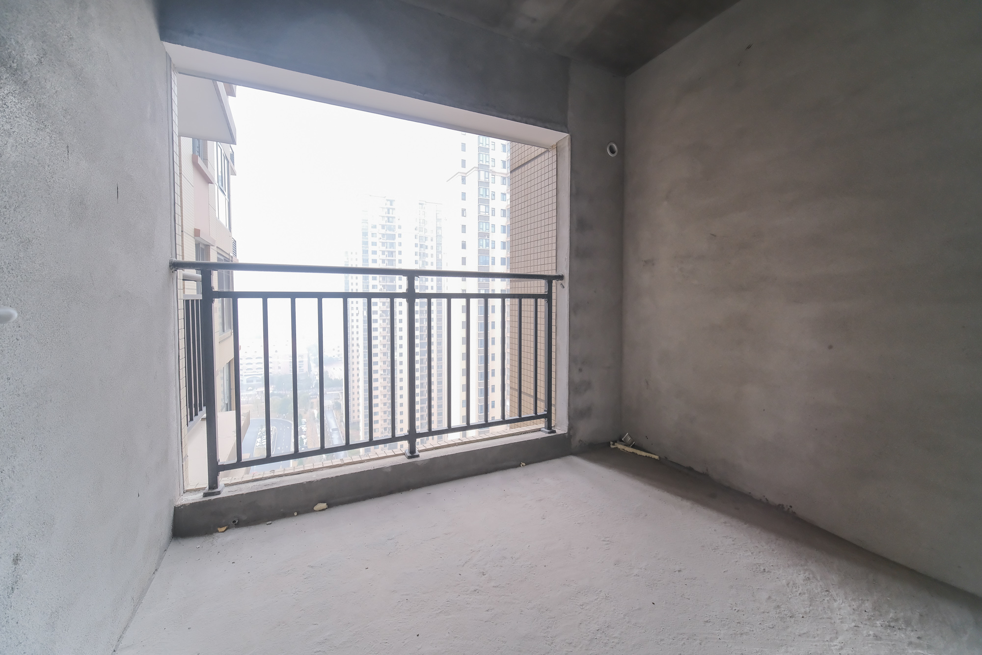 湖湘奥林匹克花园  3室2厅2卫    85.0万 湖湘奥林匹克花园  3室2厅2卫    85.0万卧室