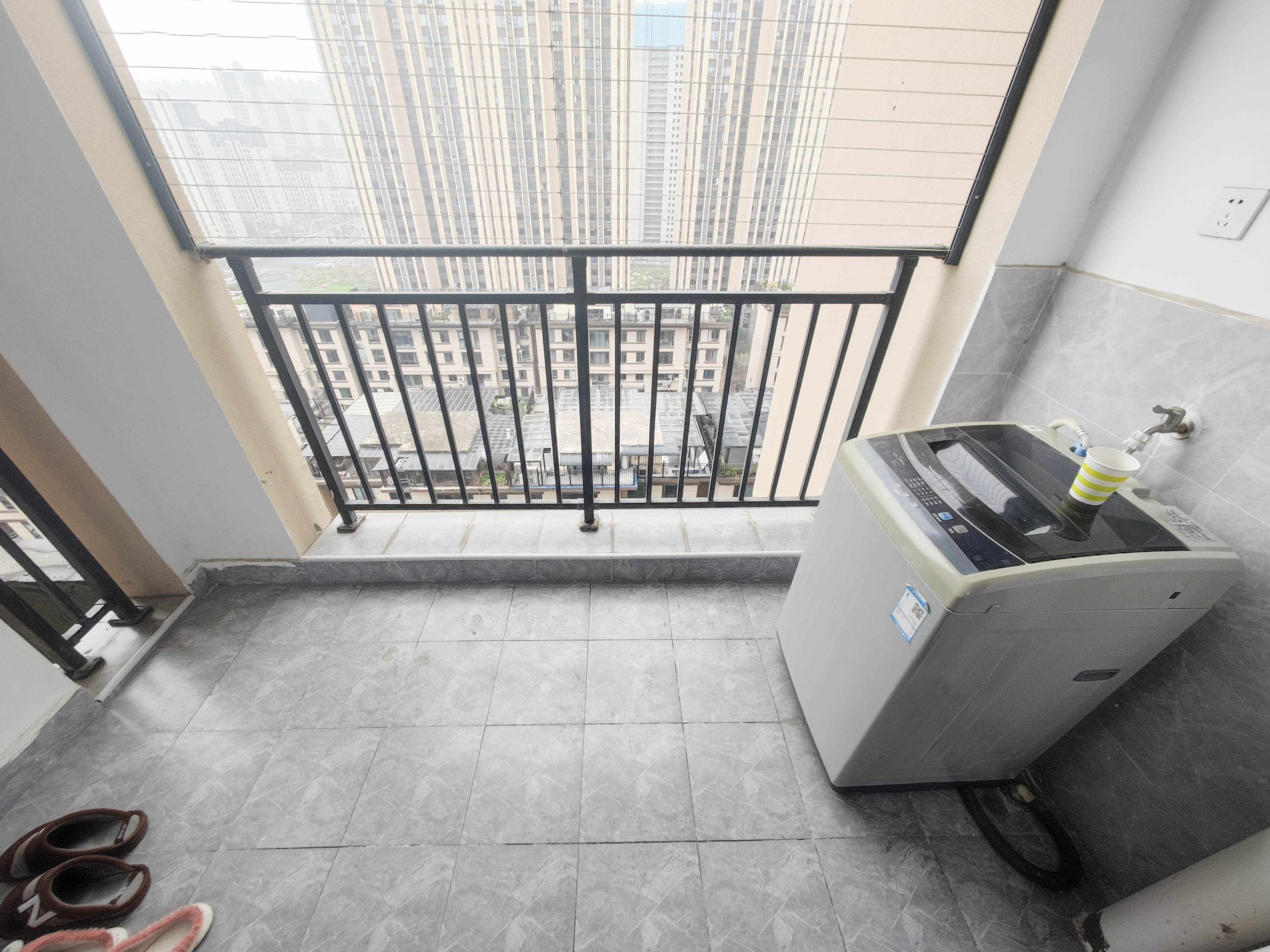 合能枫丹丽舍(柏悦名苑) 3室1厅1卫 87.0万 合能枫丹丽舍(柏悦名苑) 3室1厅1卫 87.0万其他