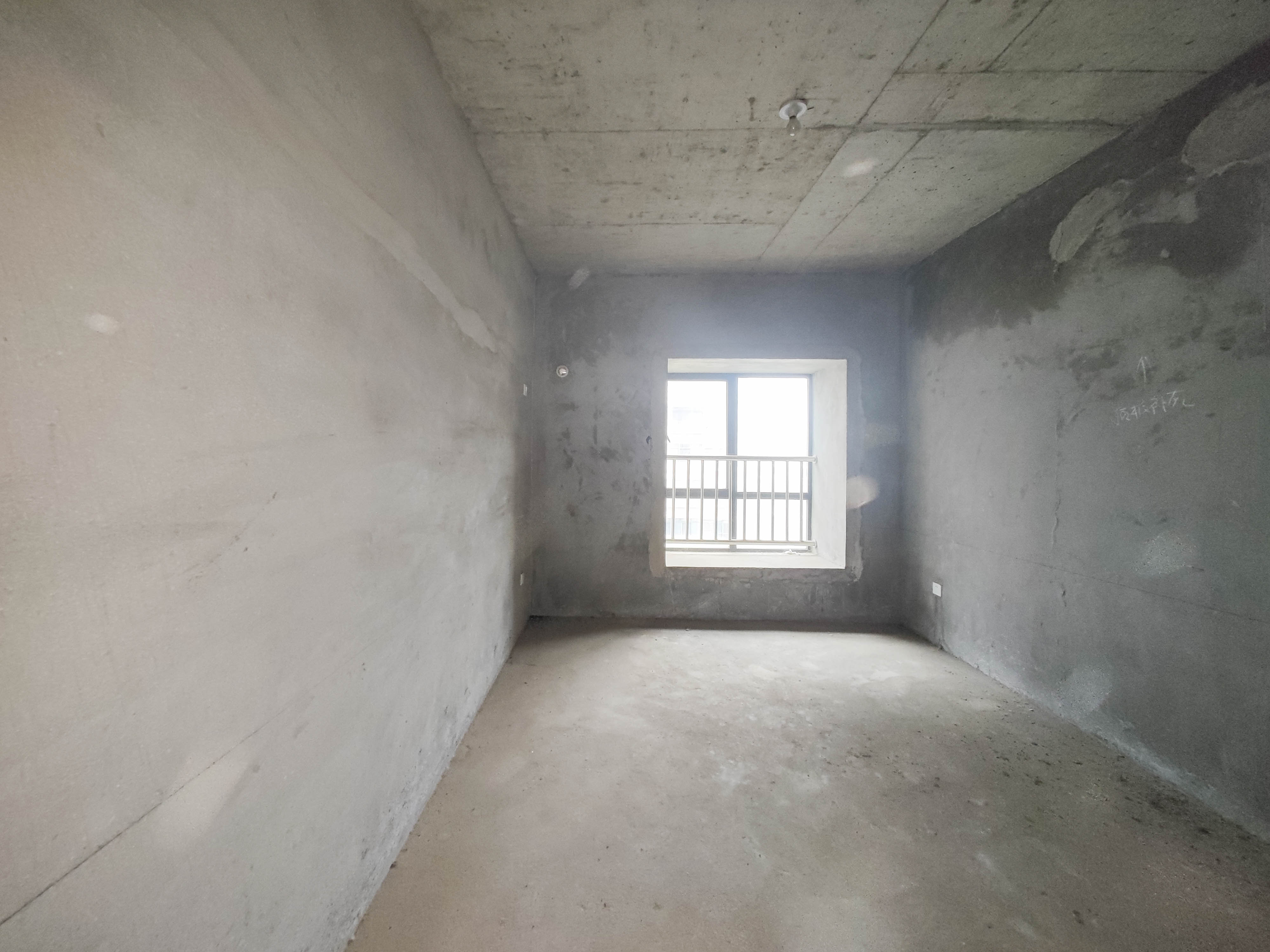 森林城  4室2厅2卫    160.0万 森林城  4室2厅2卫    160.0万卧室