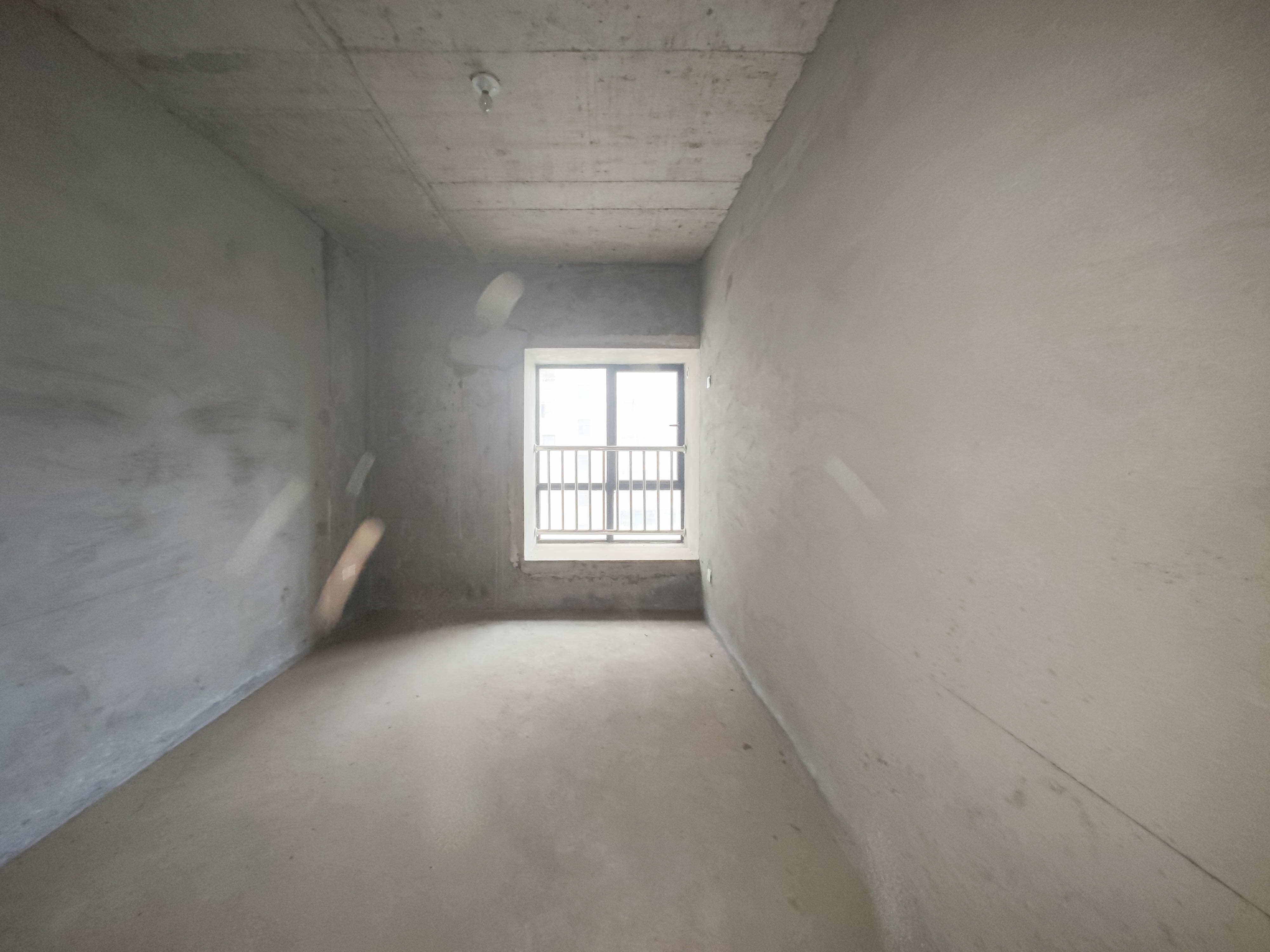 森林城  4室2厅2卫    160.0万 森林城  4室2厅2卫    160.0万卧室