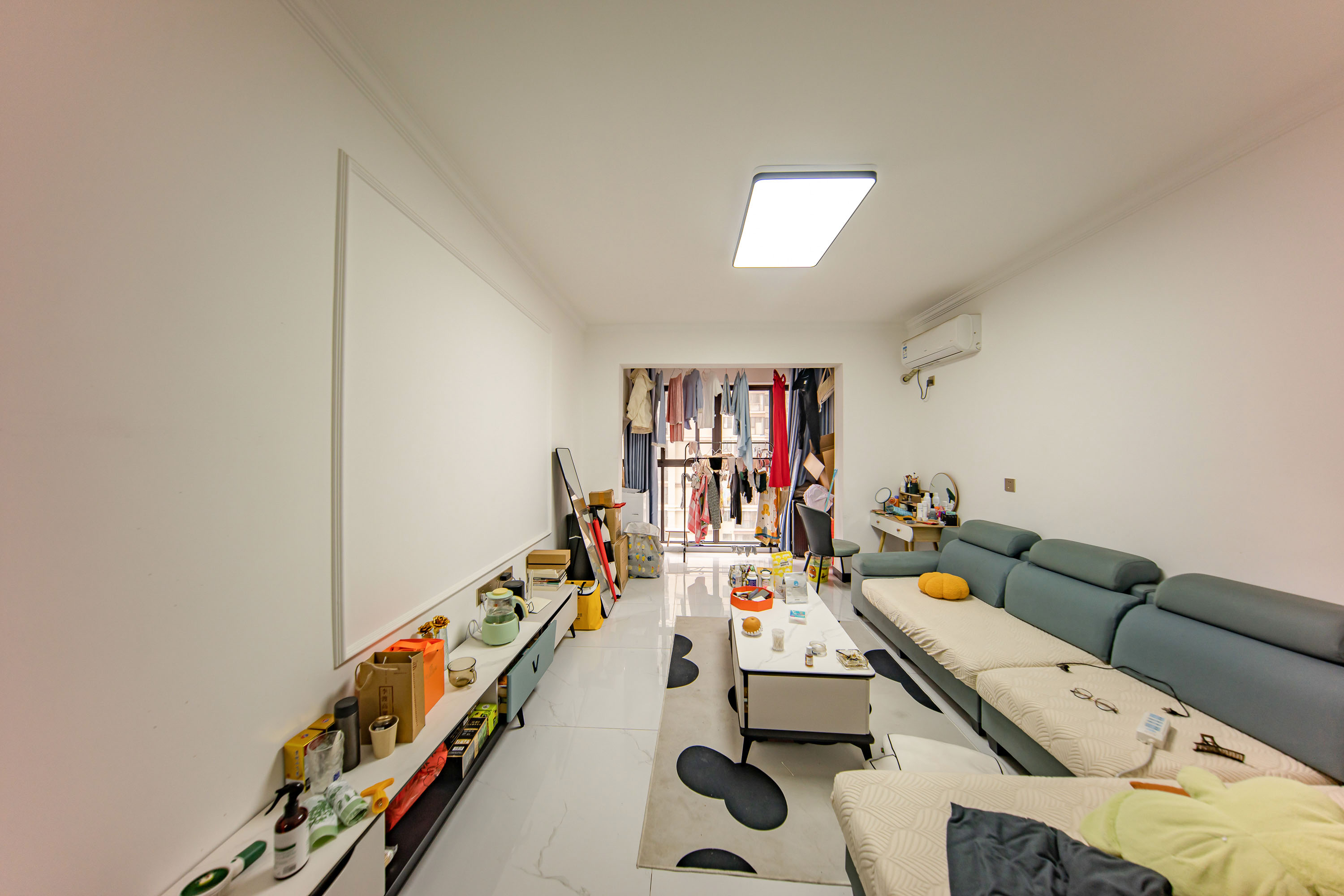 惟泽园 2室1厅1卫 62.0万 惟泽园 2室1厅1卫 62.0万客厅