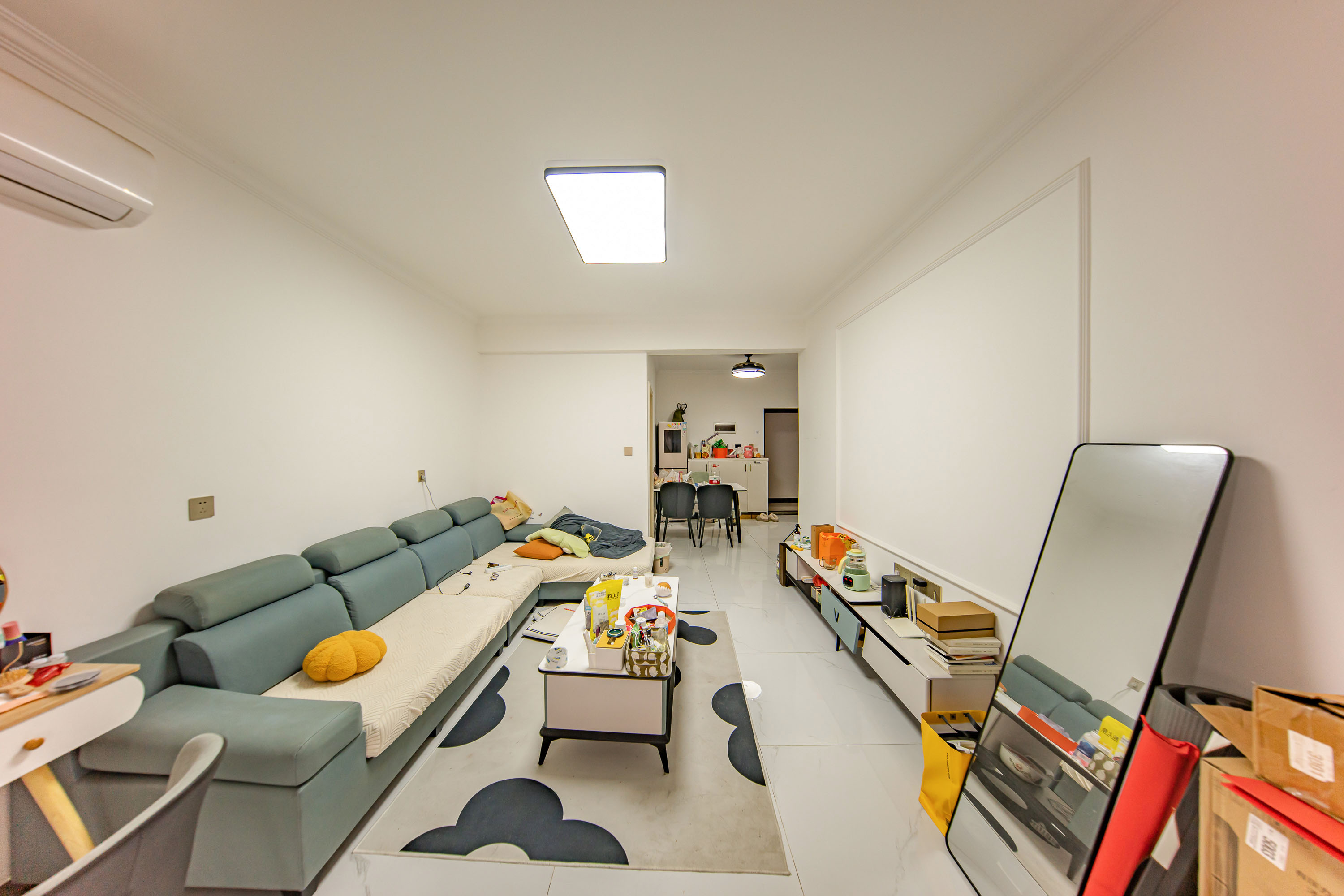 惟泽园 2室1厅1卫 62.0万 惟泽园 2室1厅1卫 62.0万客厅