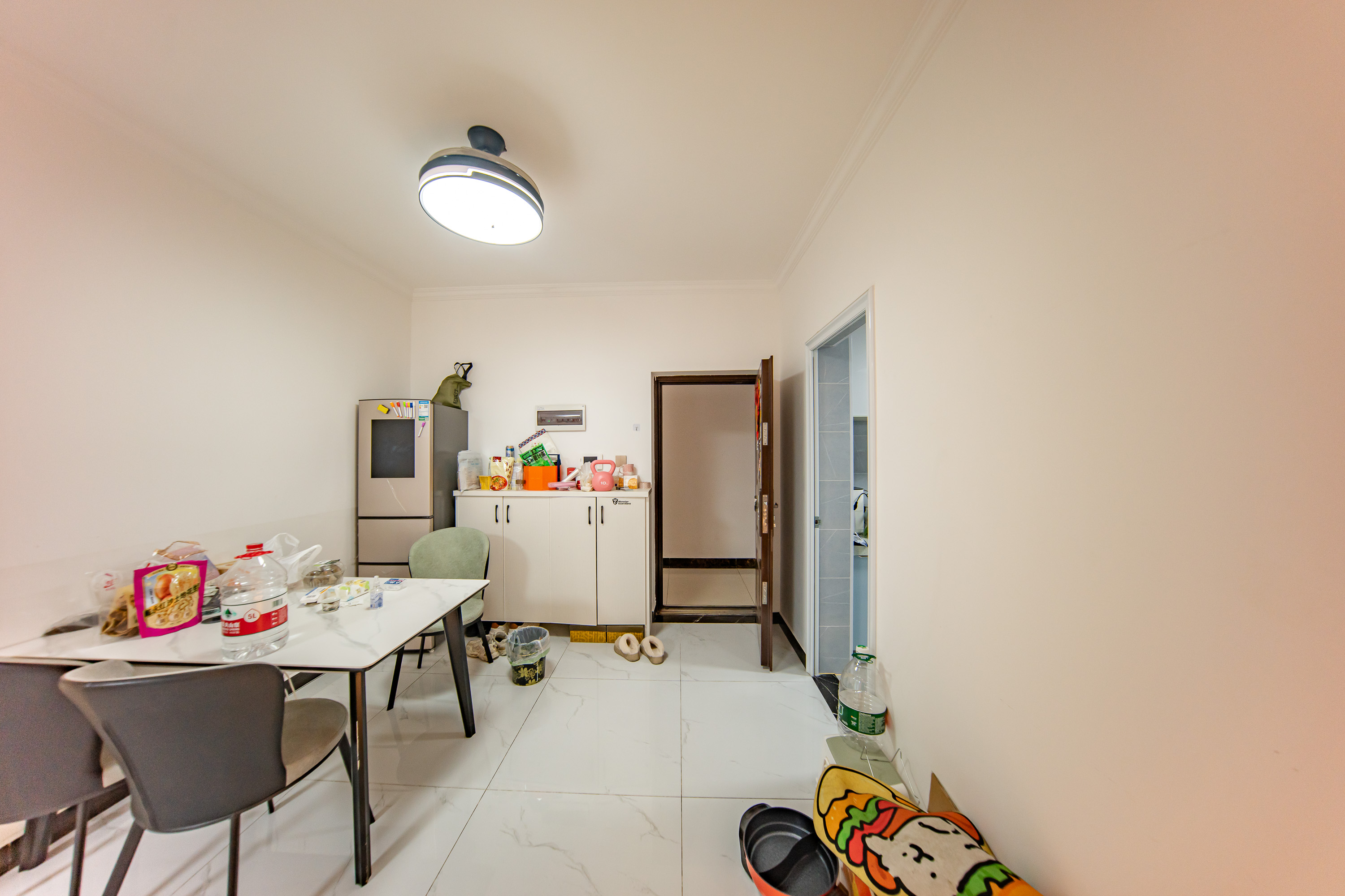 惟泽园 2室1厅1卫 62.0万 惟泽园 2室1厅1卫 62.0万客厅