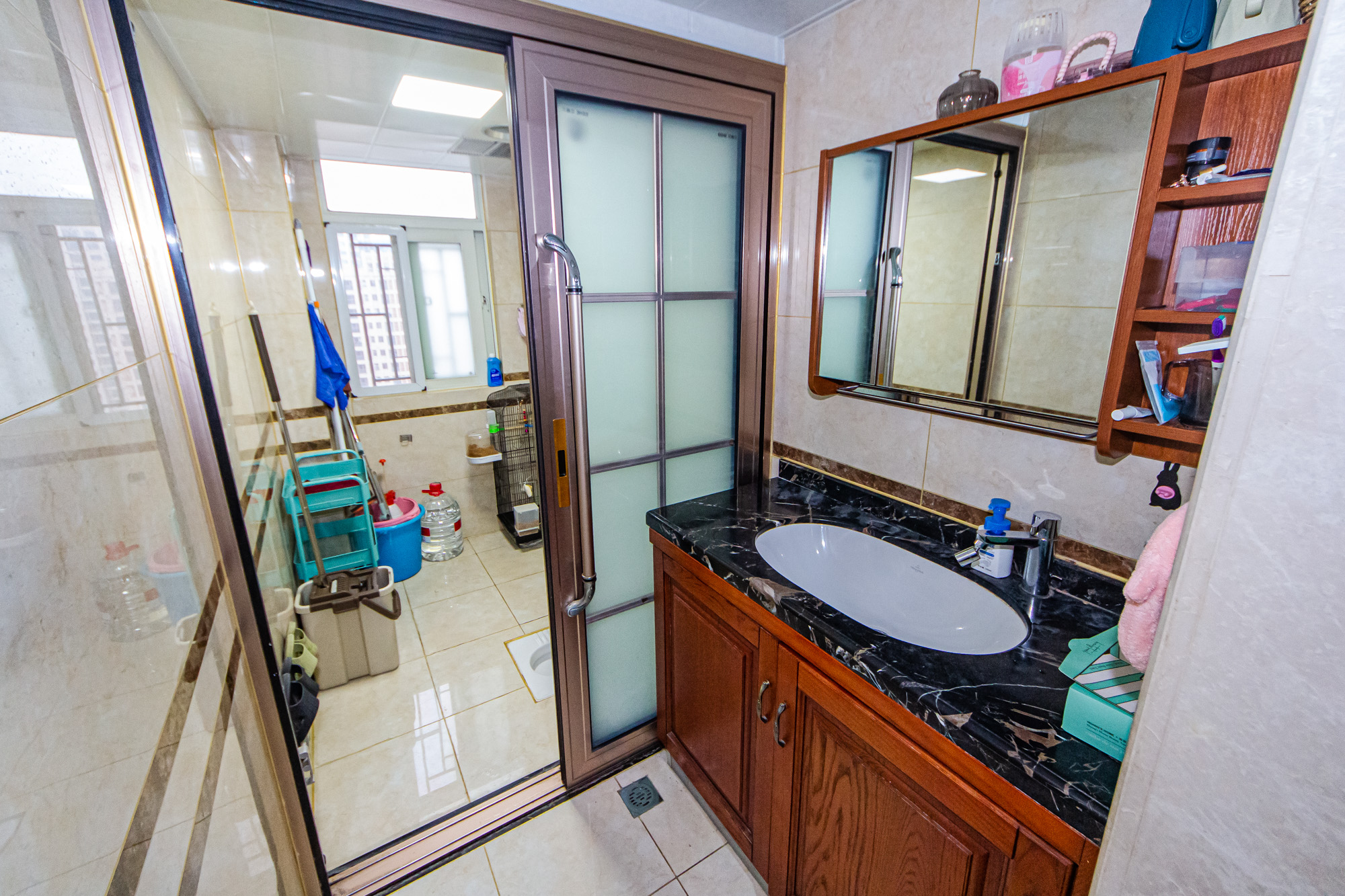 北辰三角洲E6区  4室2厅2卫    248.0万 北辰三角洲E6区  4室2厅2卫    248.0万卫生间