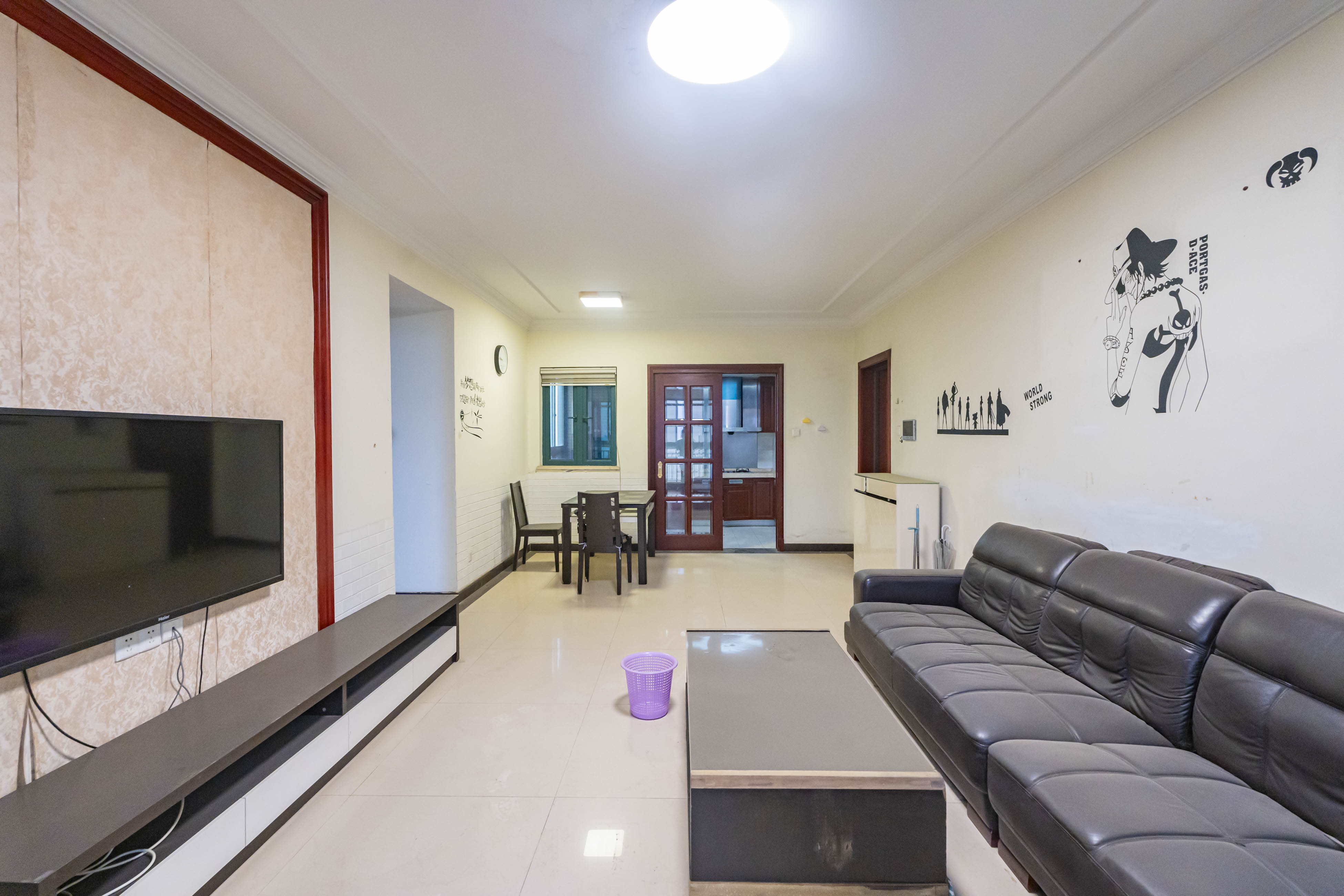 恒大雅苑  3室2厅1卫    85.0万 恒大雅苑  3室2厅1卫    85.0万客厅