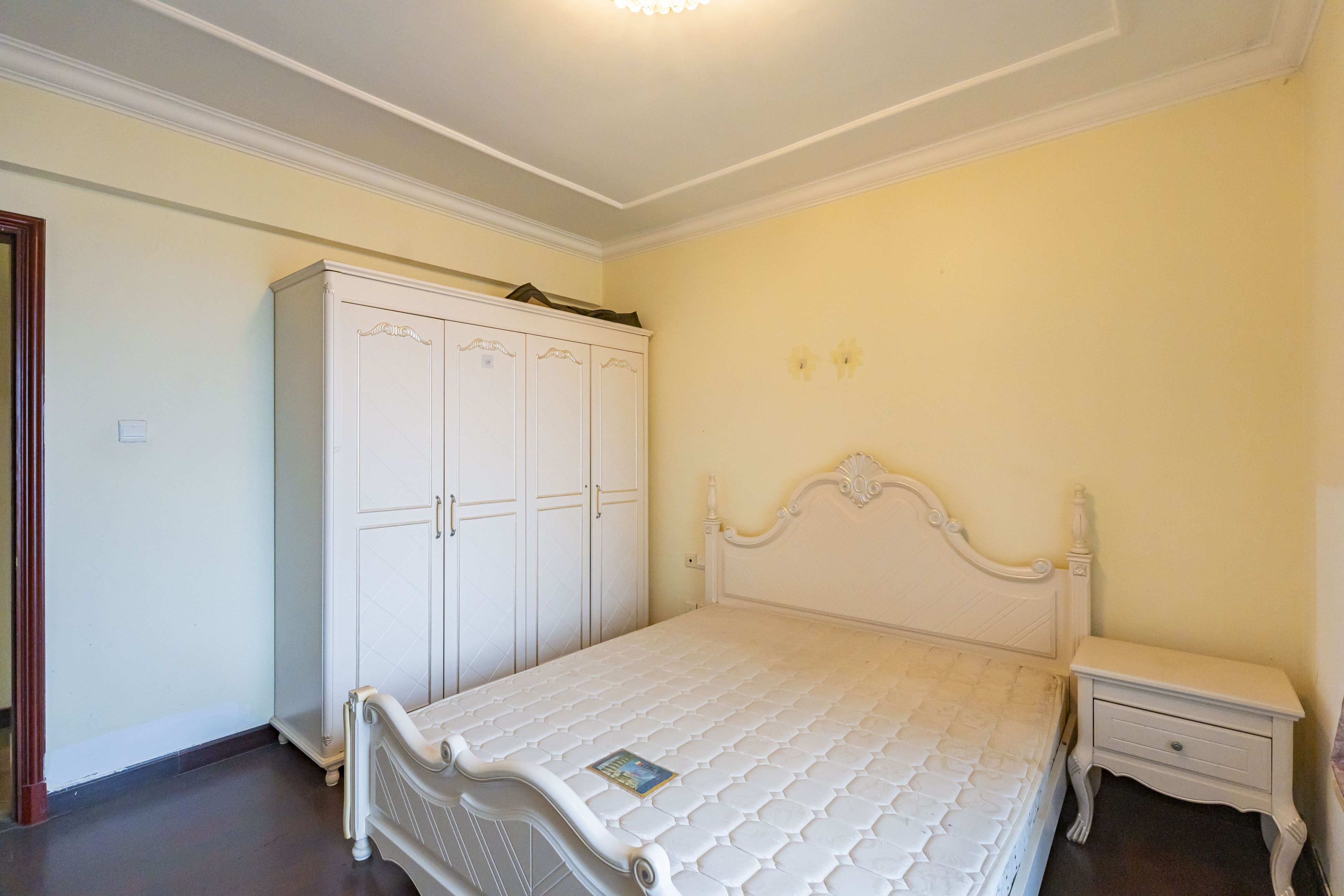 恒大雅苑  3室2厅1卫    85.0万 恒大雅苑  3室2厅1卫    85.0万卧室