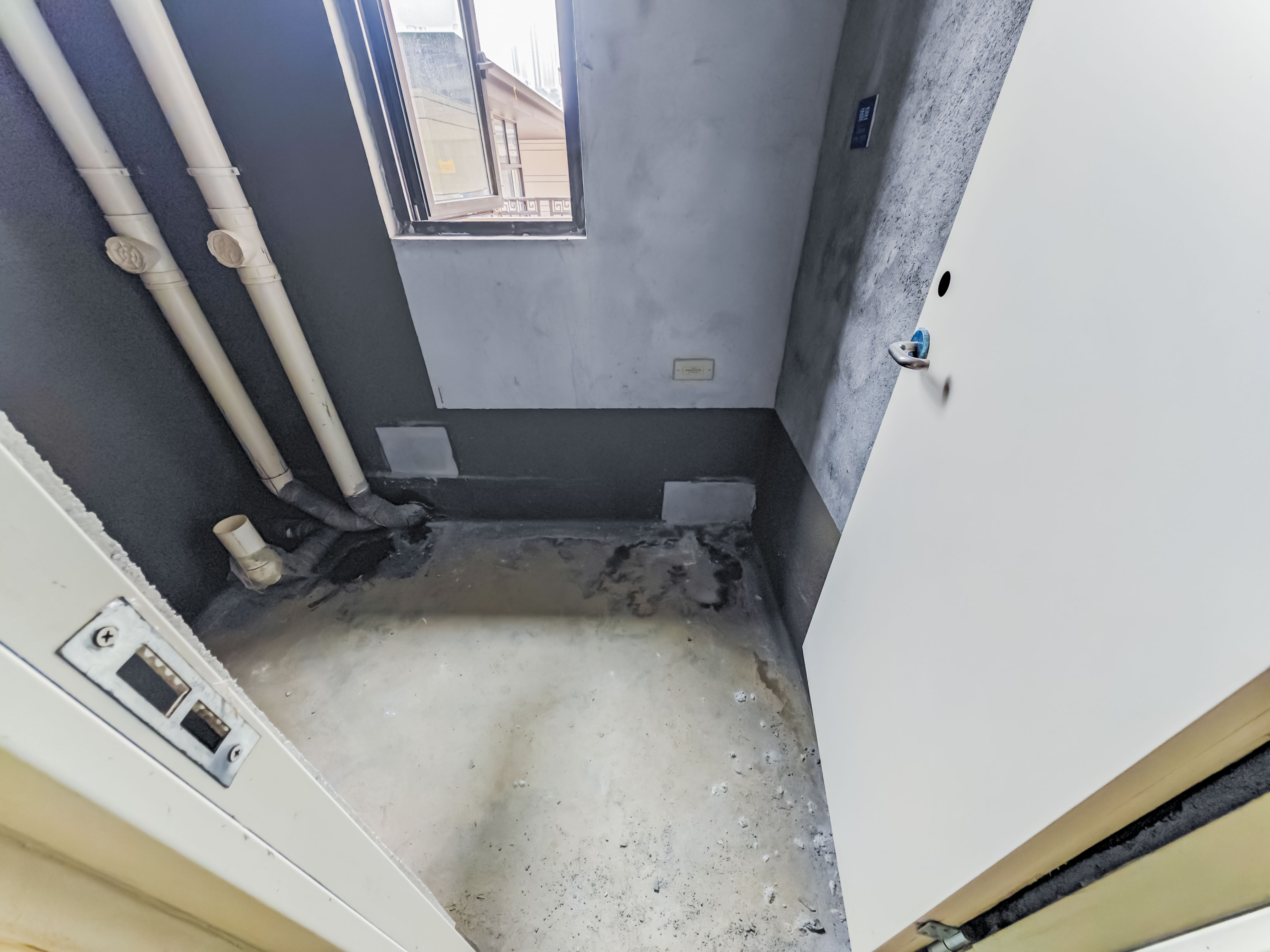 建发玖洲观澜  4室2厅2卫   180.00万其他