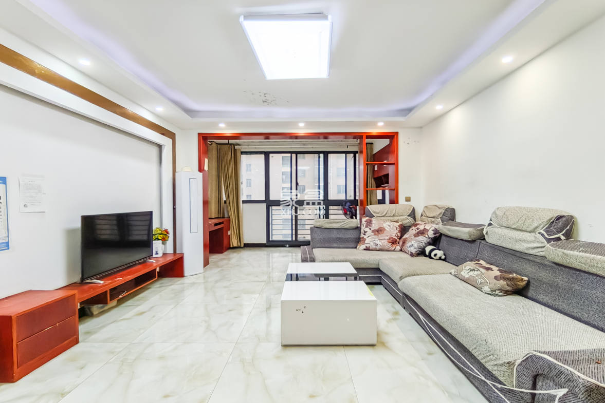 申湘宽境  2室2厅1卫    65.0万 申湘宽境  2室2厅1卫    65.0万客厅