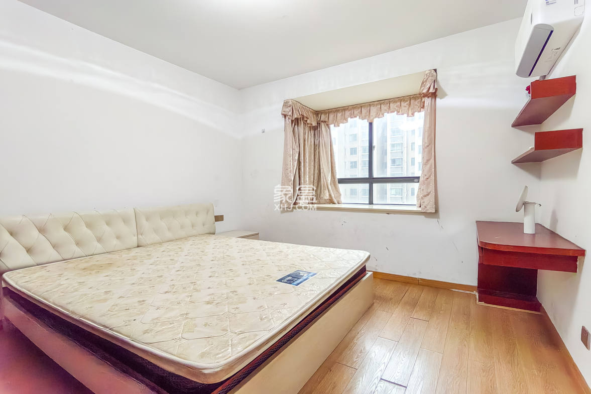 申湘宽境  2室2厅1卫    65.0万 申湘宽境  2室2厅1卫    65.0万卧室