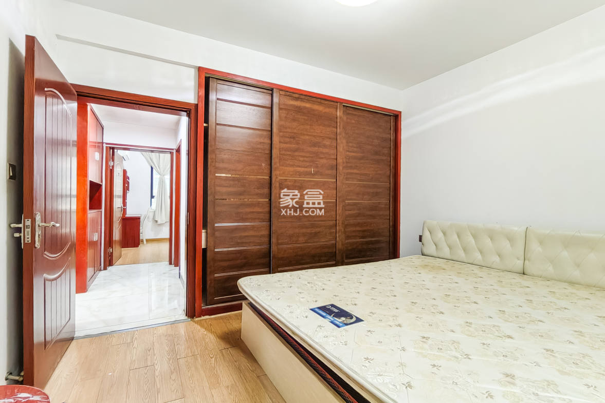 申湘宽境  2室2厅1卫    65.0万 申湘宽境  2室2厅1卫    65.0万卧室