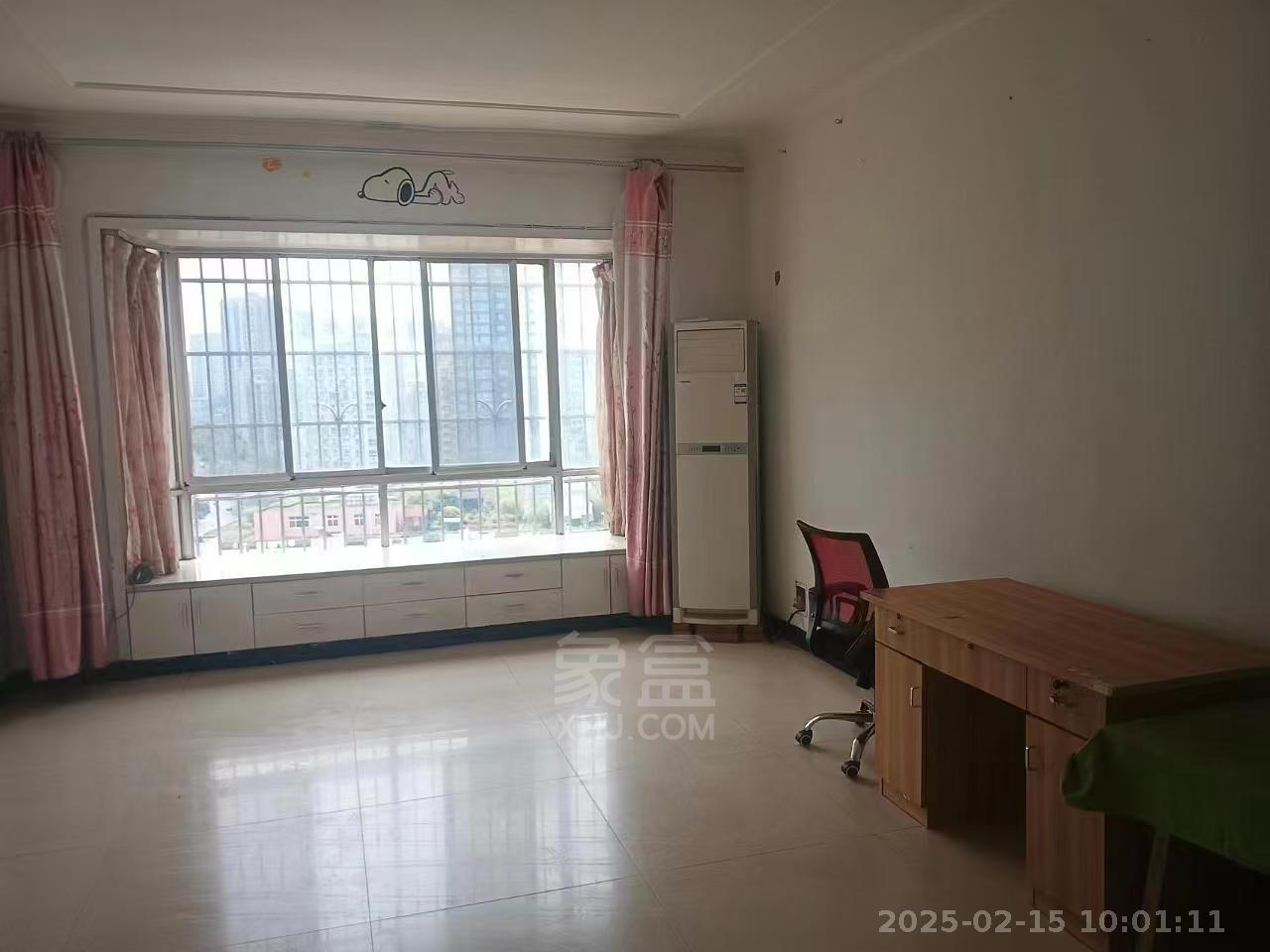 佳诚时代广场 3室2厅2卫 1500.0元/月 佳诚时代广场 3室2厅2卫 1500.0元/月室内图