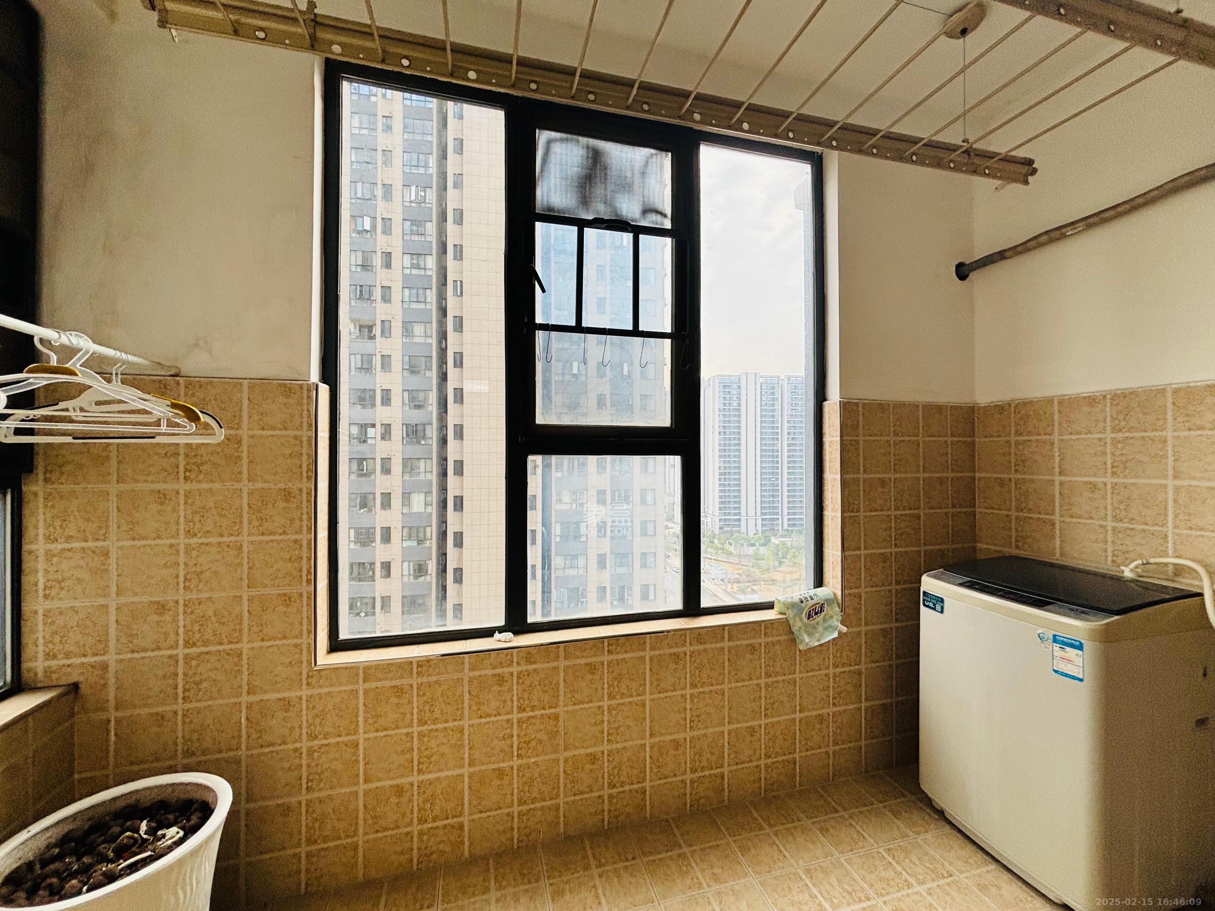 中国铁建梅溪青秀一期  2室2厅1卫    2000.0元/月 中国铁建梅溪青秀一期  2室2厅1卫    2000.0元/月室内图