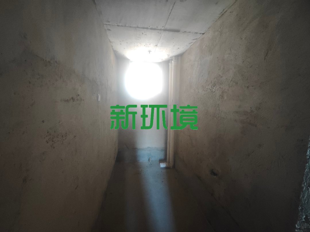 东方明珠  3室2厅2卫   58.80万客厅