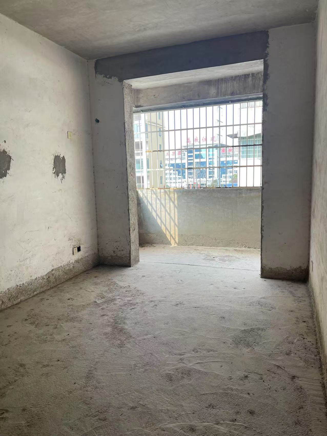 福源小区 4室2厅2卫 29.8万 福源小区 4室2厅2卫 29.8万室内图