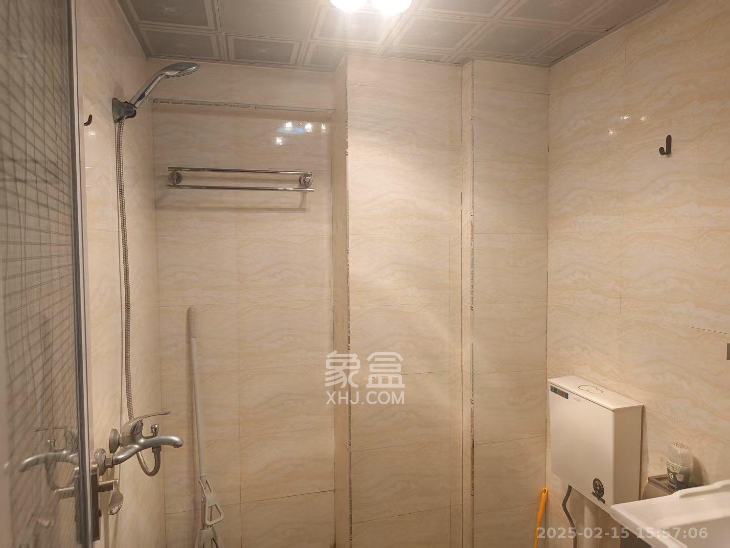 建鑫二期  1室1厅1卫   1000.00元/月室内图