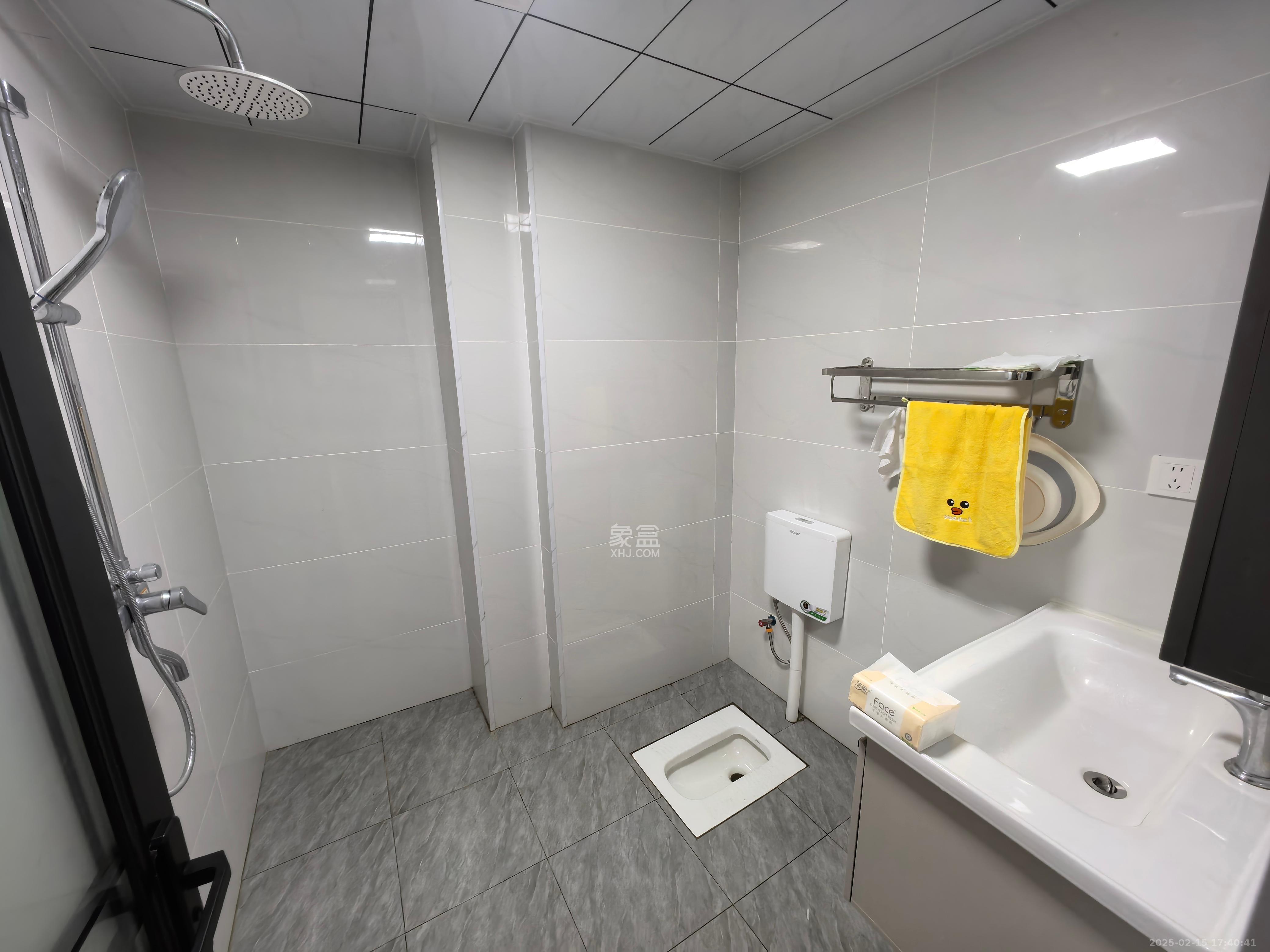 中建嘉和城 1室1厅1卫 1600.0元/月 中建嘉和城 1室1厅1卫 1600.0元/月室内图