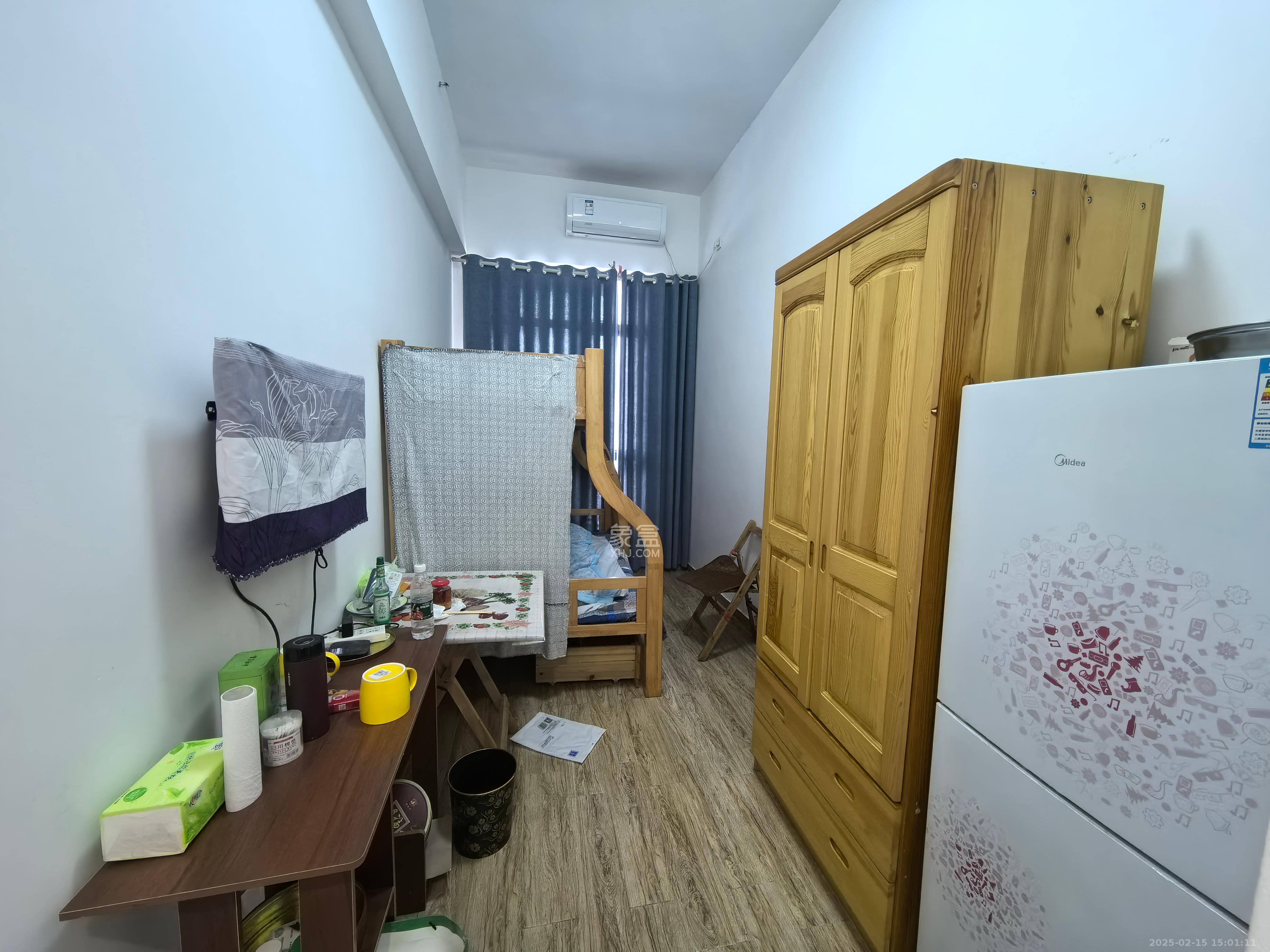 叠彩兰亭 1室1厅1卫 1100.0元/月 叠彩兰亭 1室1厅1卫 1100.0元/月室内图