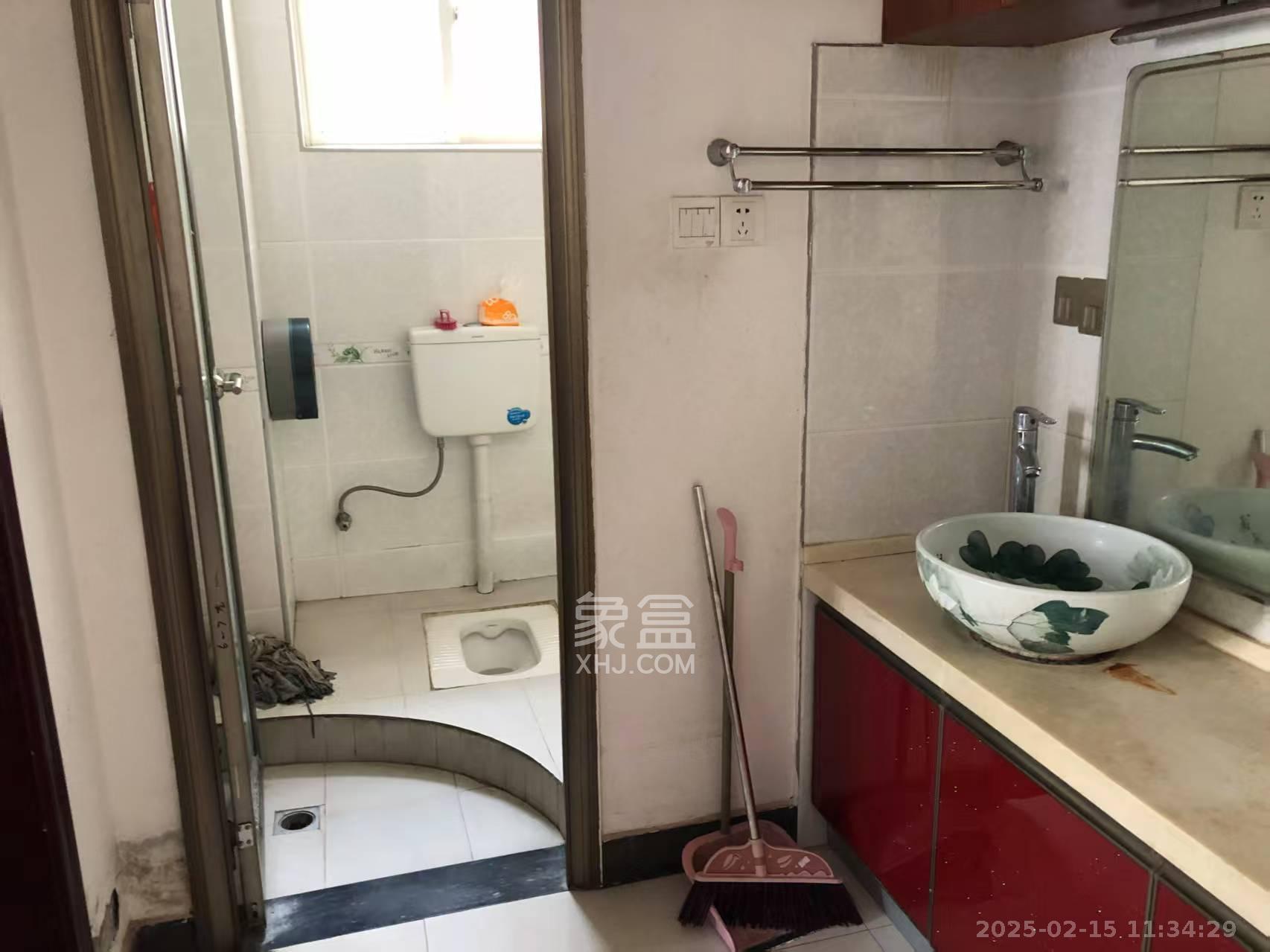 城市山水豪园(山水城市风景) 3室2厅2卫 2800.0元/月 城市山水豪园(山水城市风景) 3室2厅2卫 2800.0元/月室内图