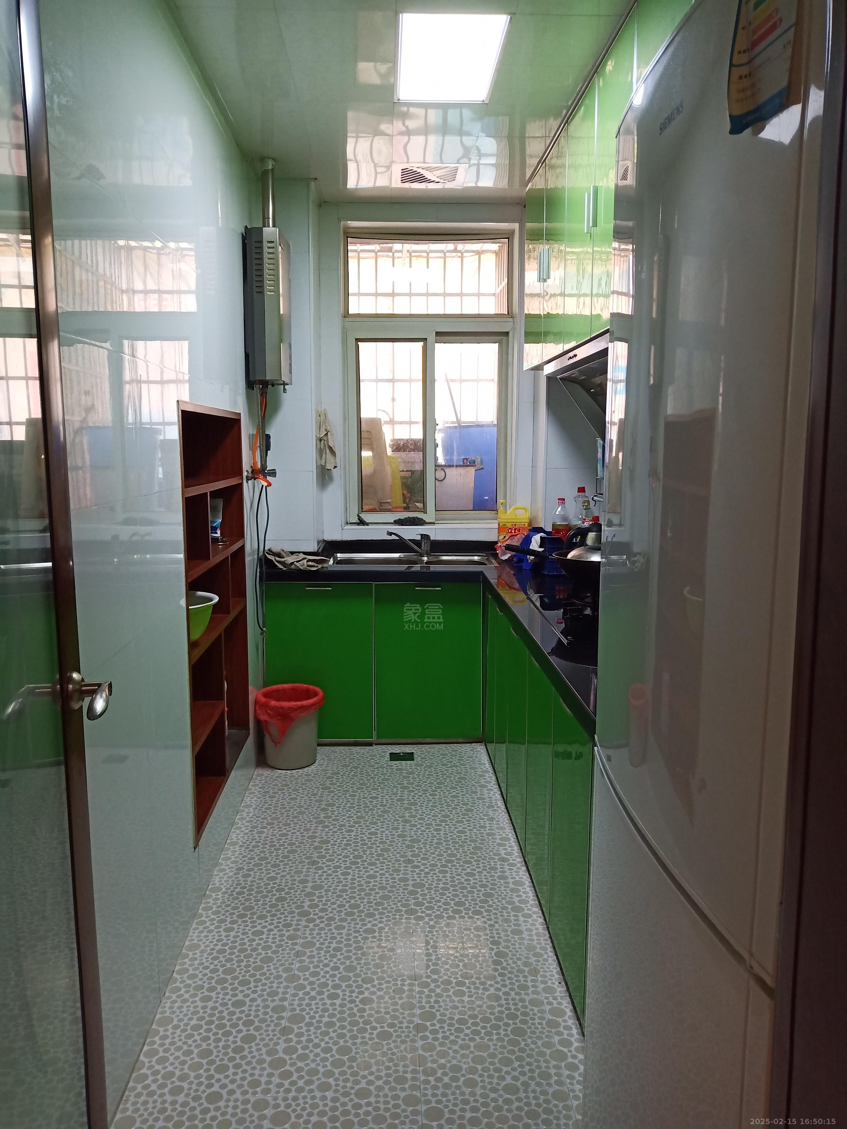 金帆小区 2室2厅1卫 1000.0元/月 金帆小区 2室2厅1卫 1000.0元/月室内图