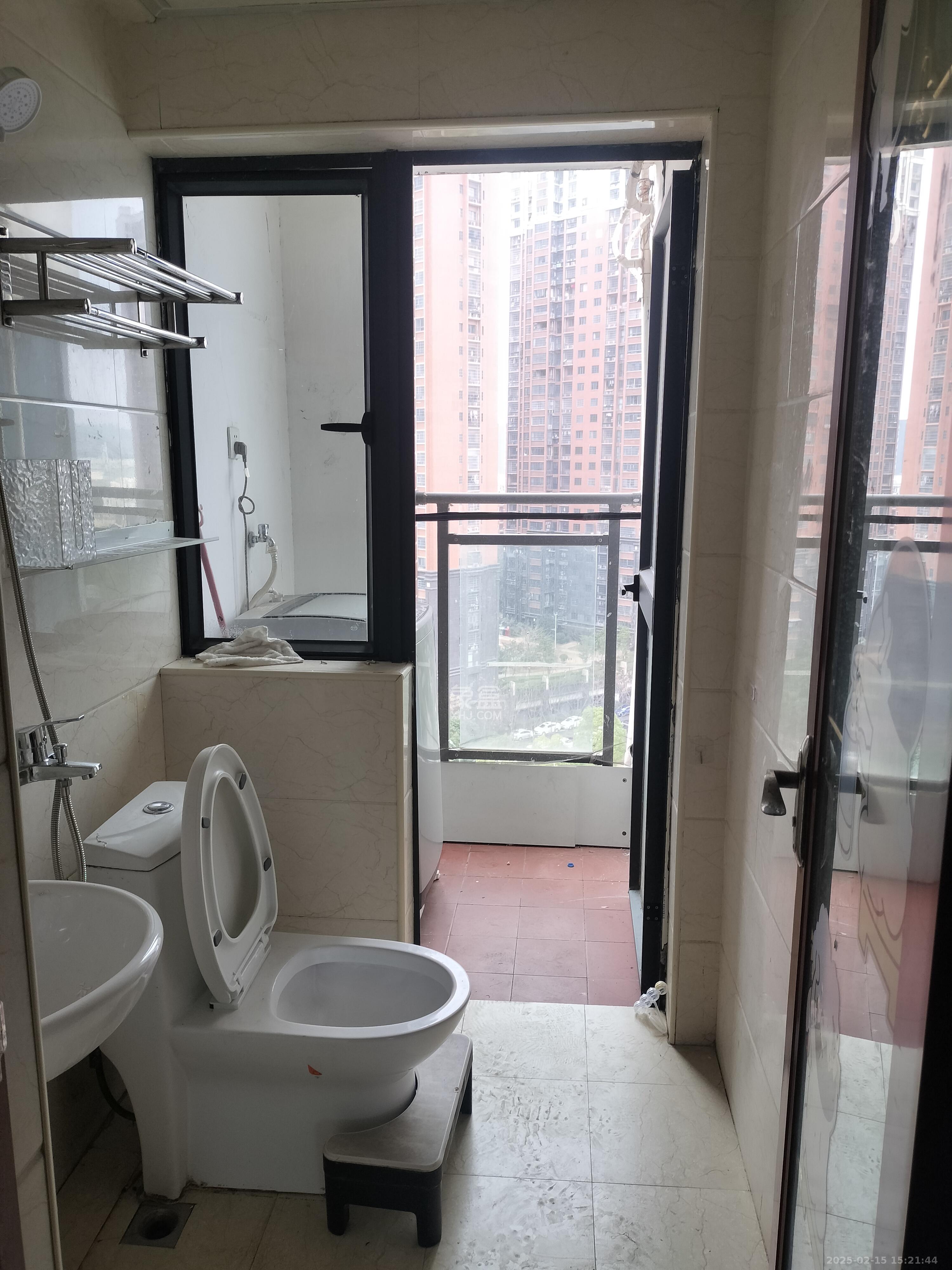 方略90公馆 2室1厅1卫 1400.0元/月 方略90公馆 2室1厅1卫 1400.0元/月室内图