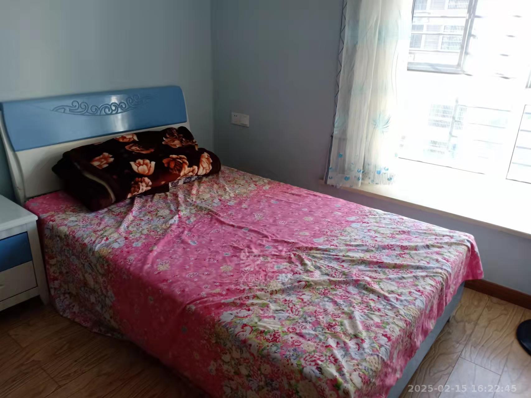 翠谷城 4室2厅2卫 2000.0元/月 翠谷城 4室2厅2卫 2000.0元/月室内图