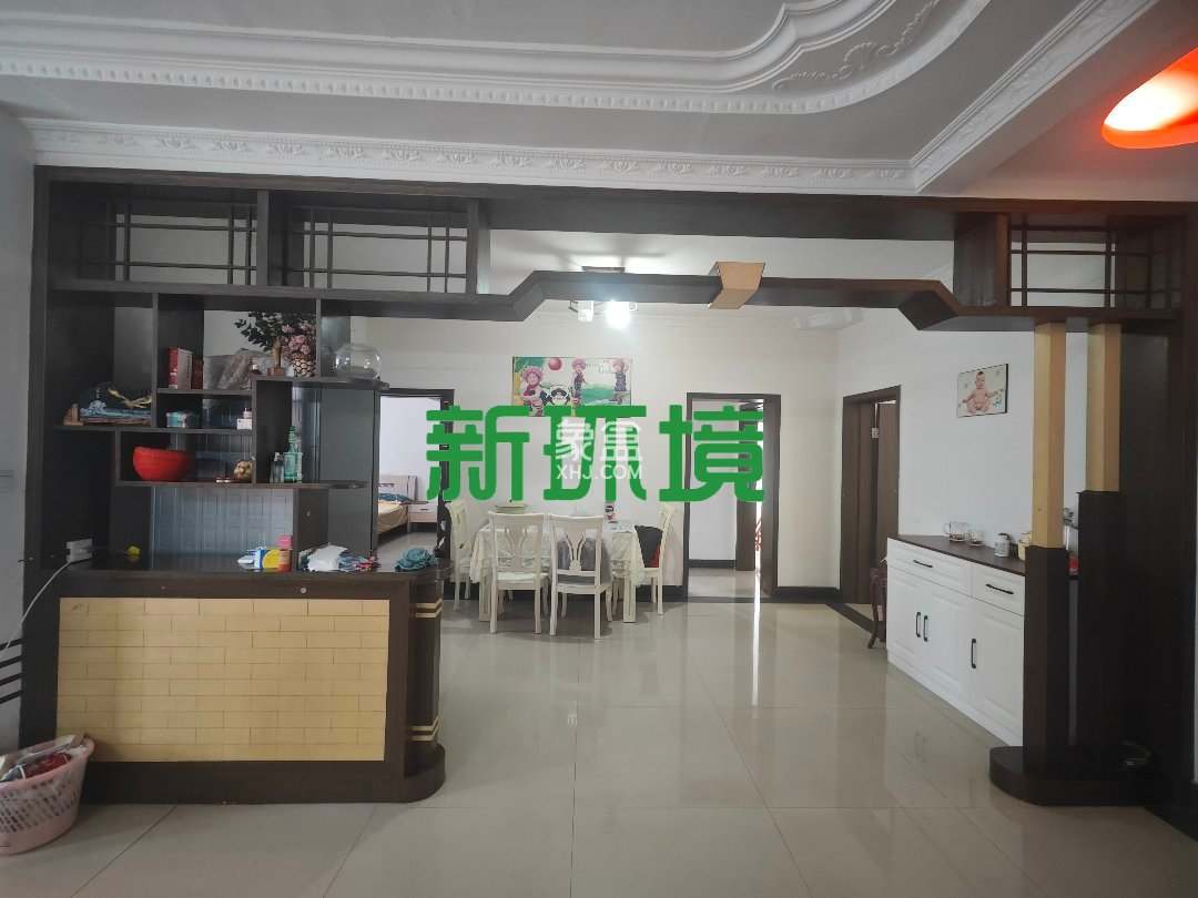 警苑小区 4室2厅2卫 71.8万 警苑小区 4室2厅2卫 71.8万客厅